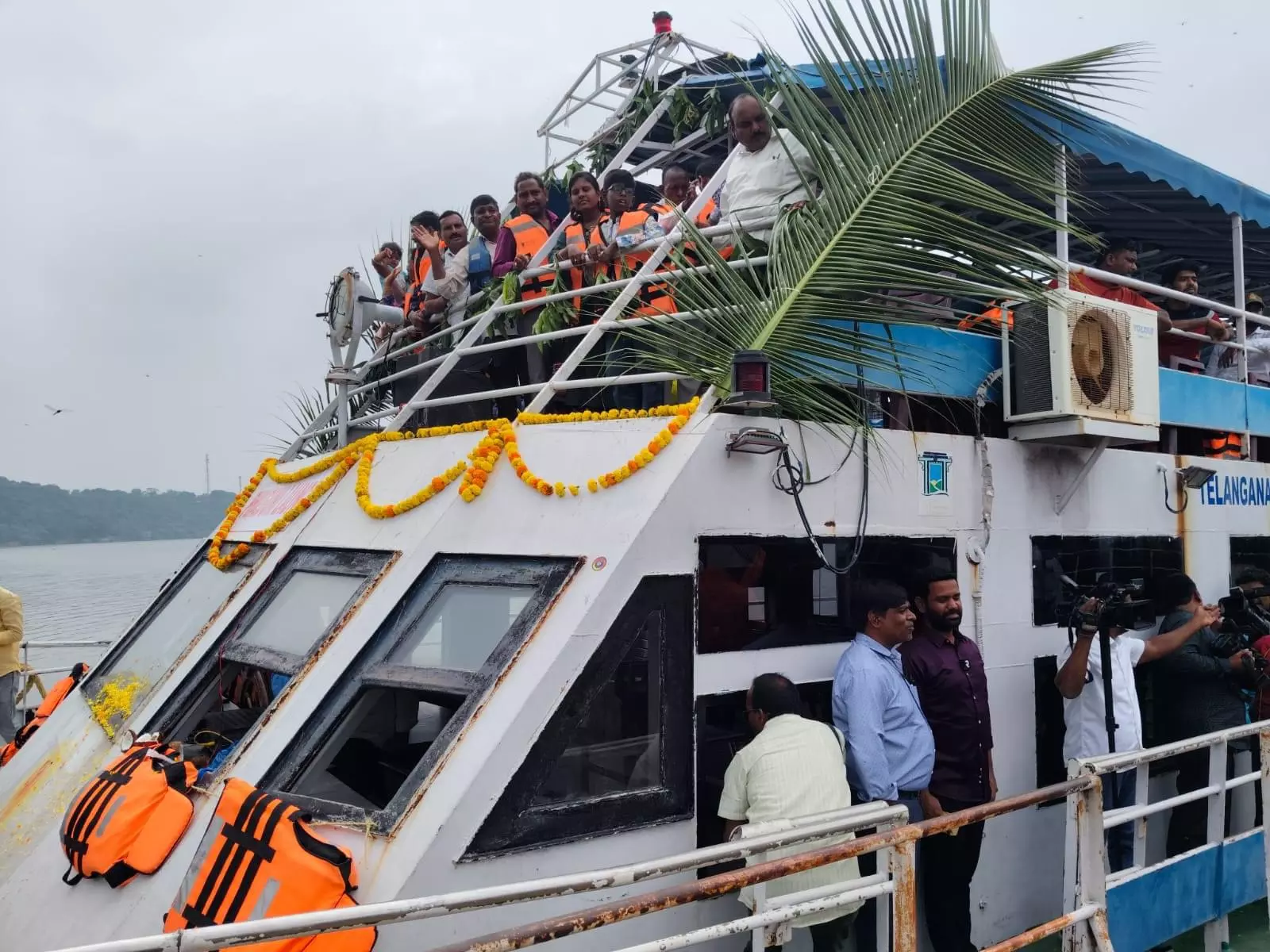 Nagarjuna Sagar-Srisailam cruise resumes after 5 years