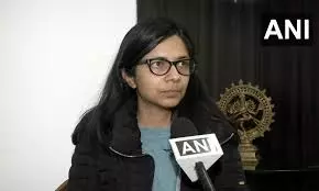 AAP MP Swati Maliwal throws polluted water outside Delhi CMs residence