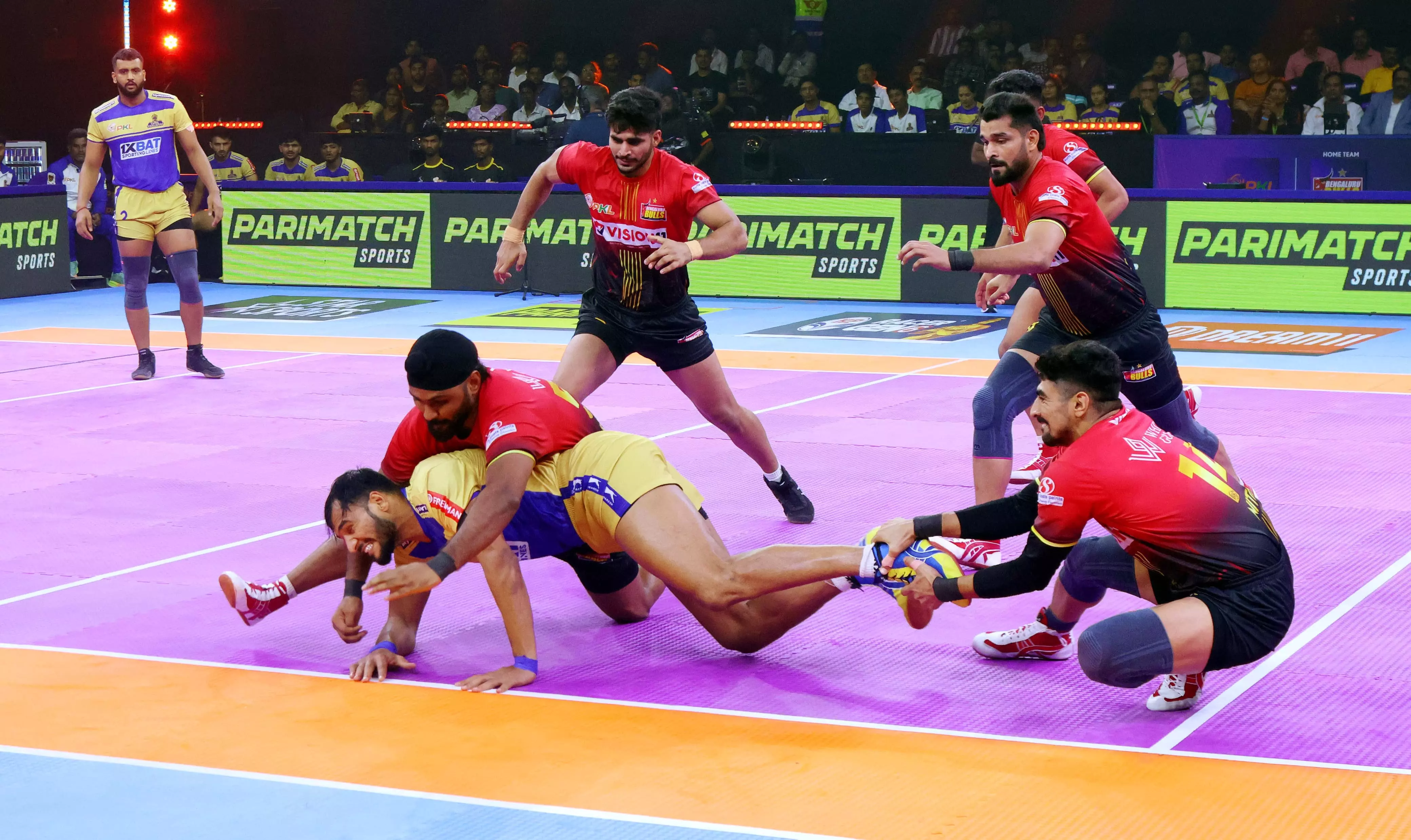 Ajinkya Pawar and Akshit Star as Bengaluru Bulls clinch a thrilling victory against Tamil Thailavas