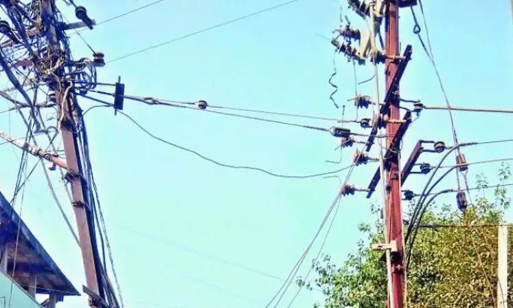 Four Youths Electrocuted at Undrajavaram