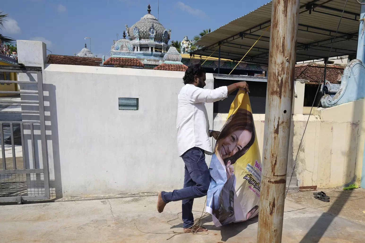 Abhishekam, archana at Kamala Harriss ancestral village temple in TN ahead of US prez poll