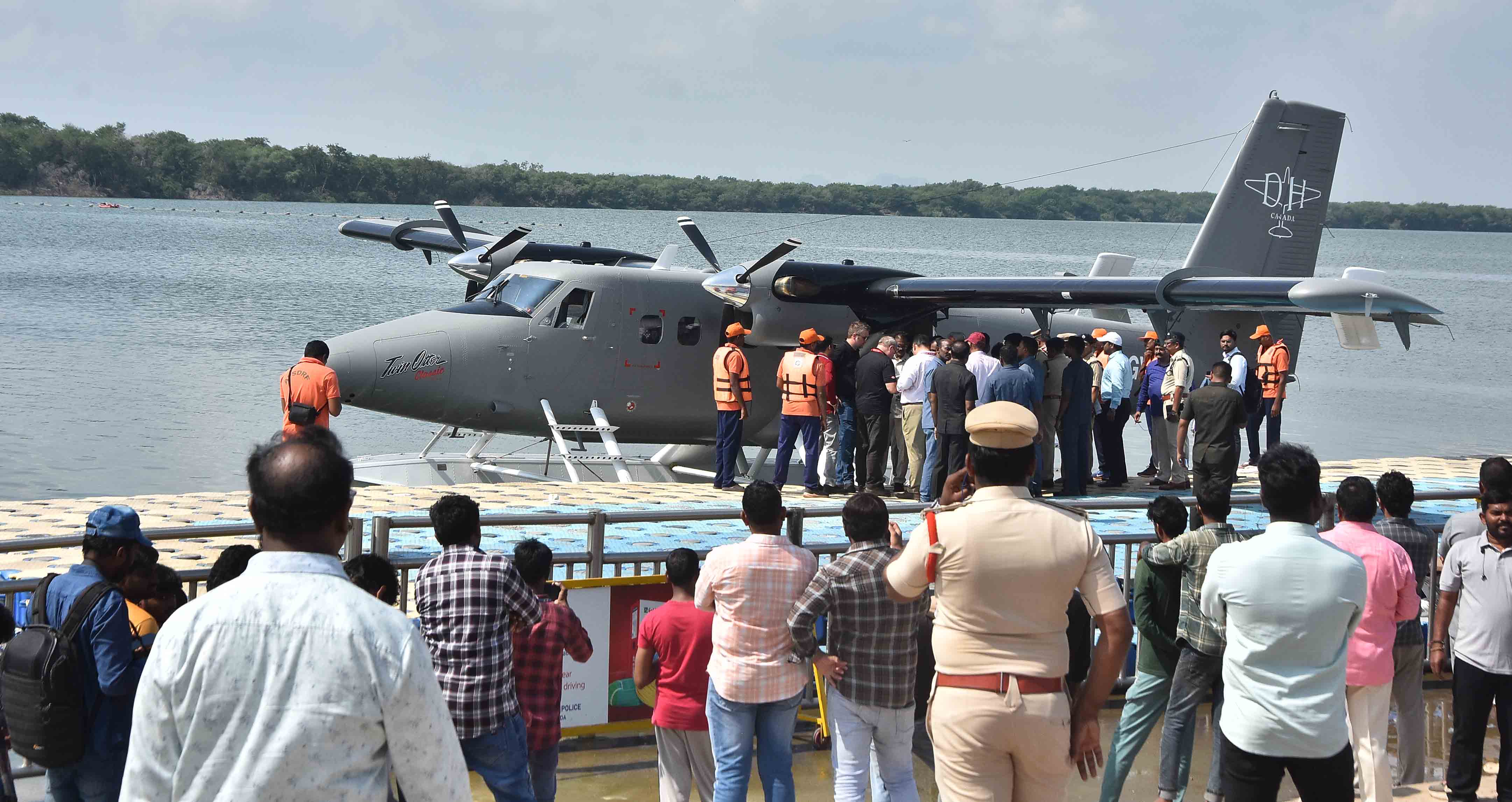 Srisailam under tight security for CM's seaplane launch