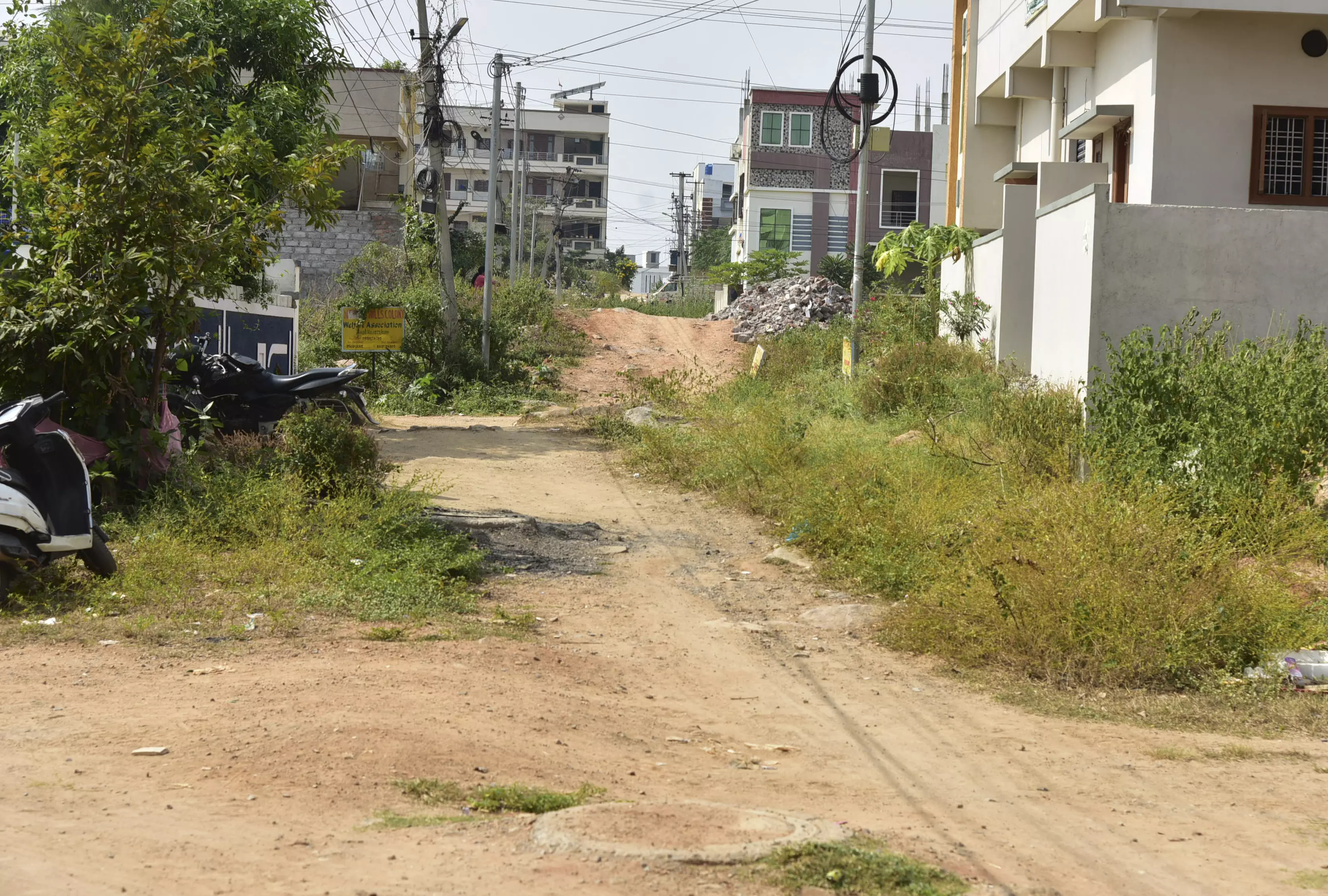 Problems aplenty for Hayathnagar residents due to lack of good roads