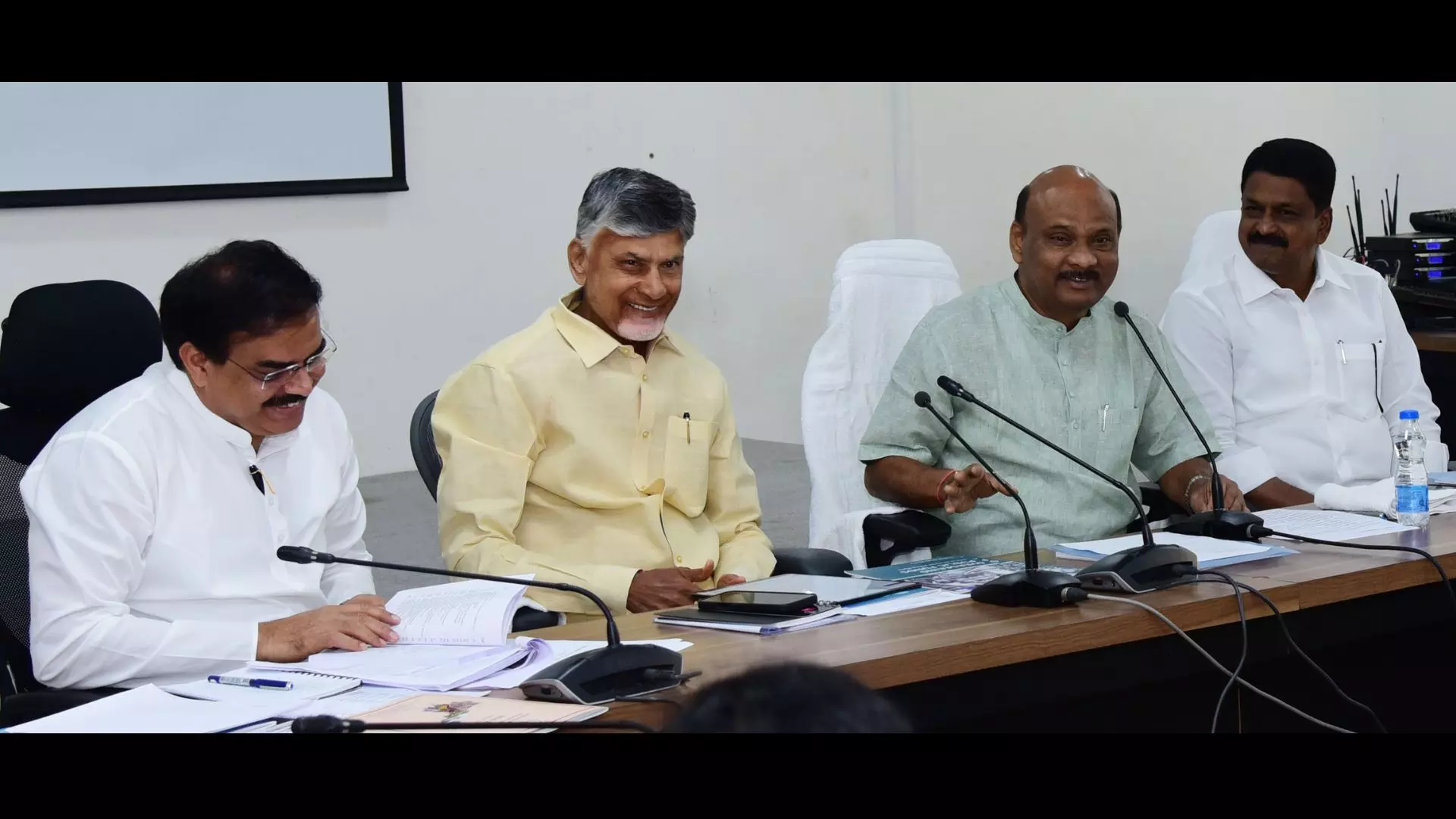 Naidu asks MLAs to share innovative ideas