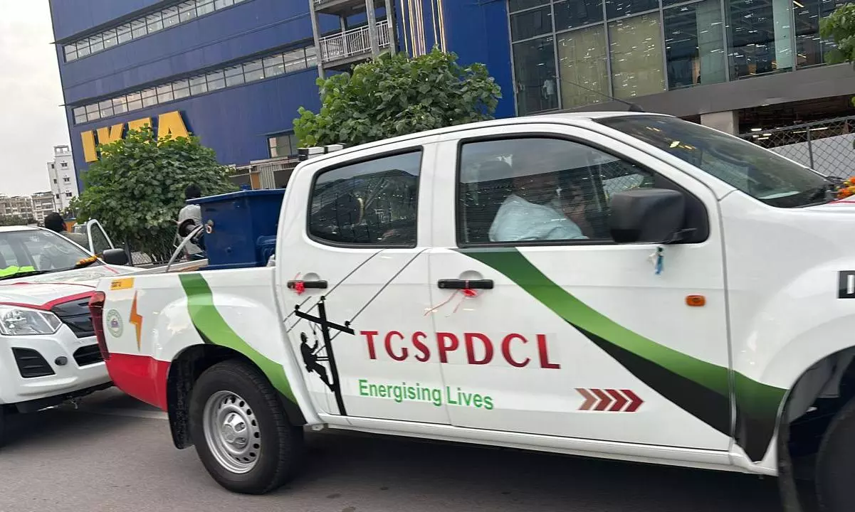 TGSPDCL Deploys 101 Emergency Response Team Vehicles