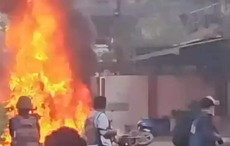 4 MLA homes set ablaze in Manipur, agitators target CMs house