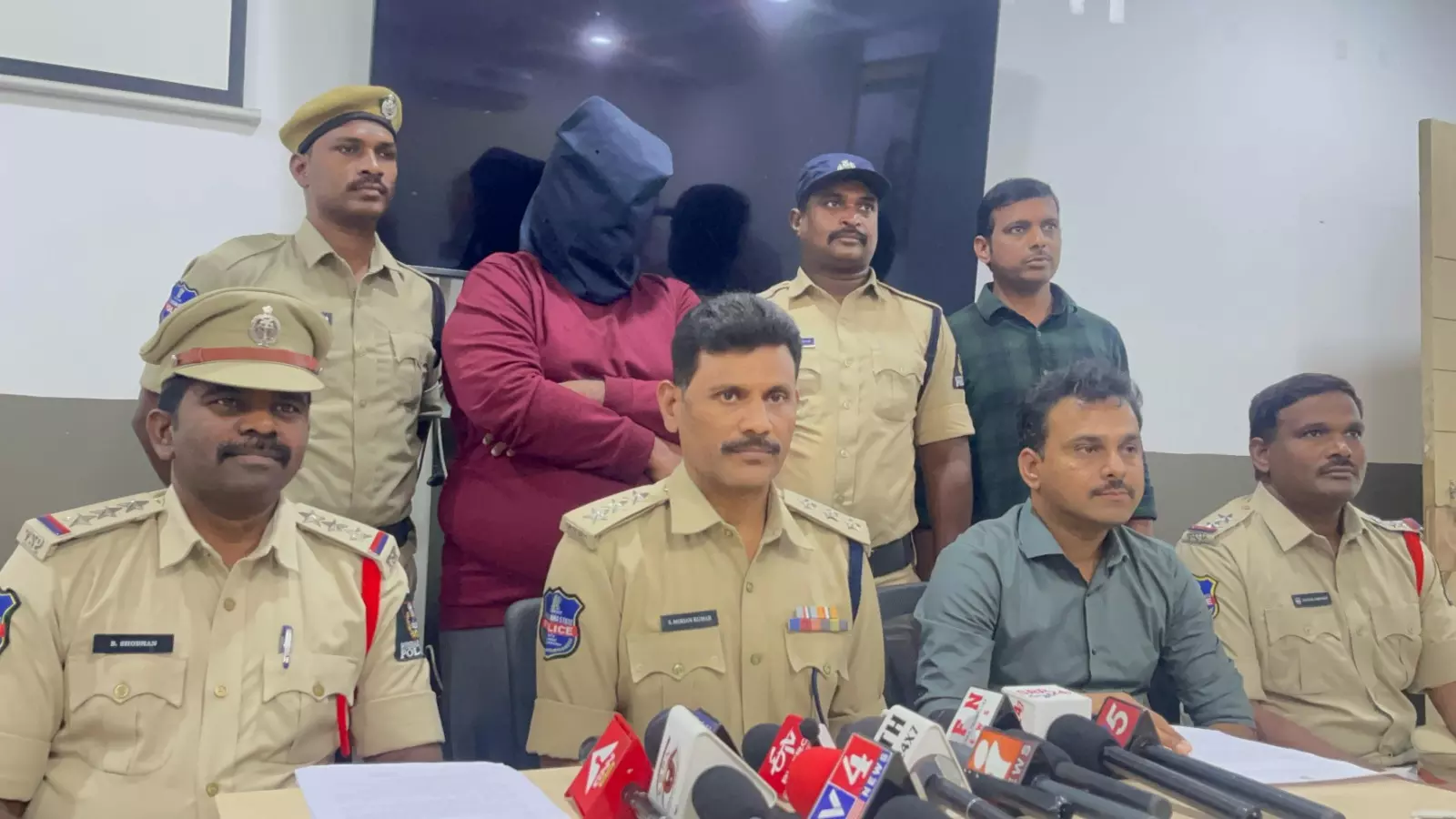 Cyber Fraudster Who Duped 200 OLX Sellers Arrested in Hyderabad