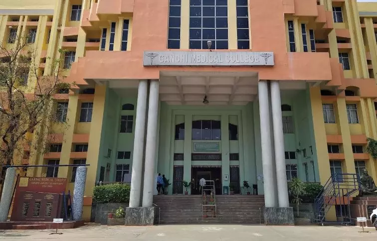 Sanitation and Facility Issues Plague Students at Gandhi Medical College