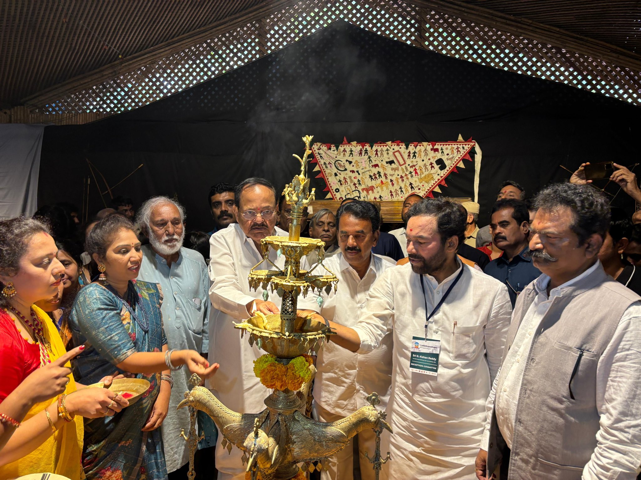 Venkaiah Naidu inaugurates LokManthan exhibition in Hyderabad