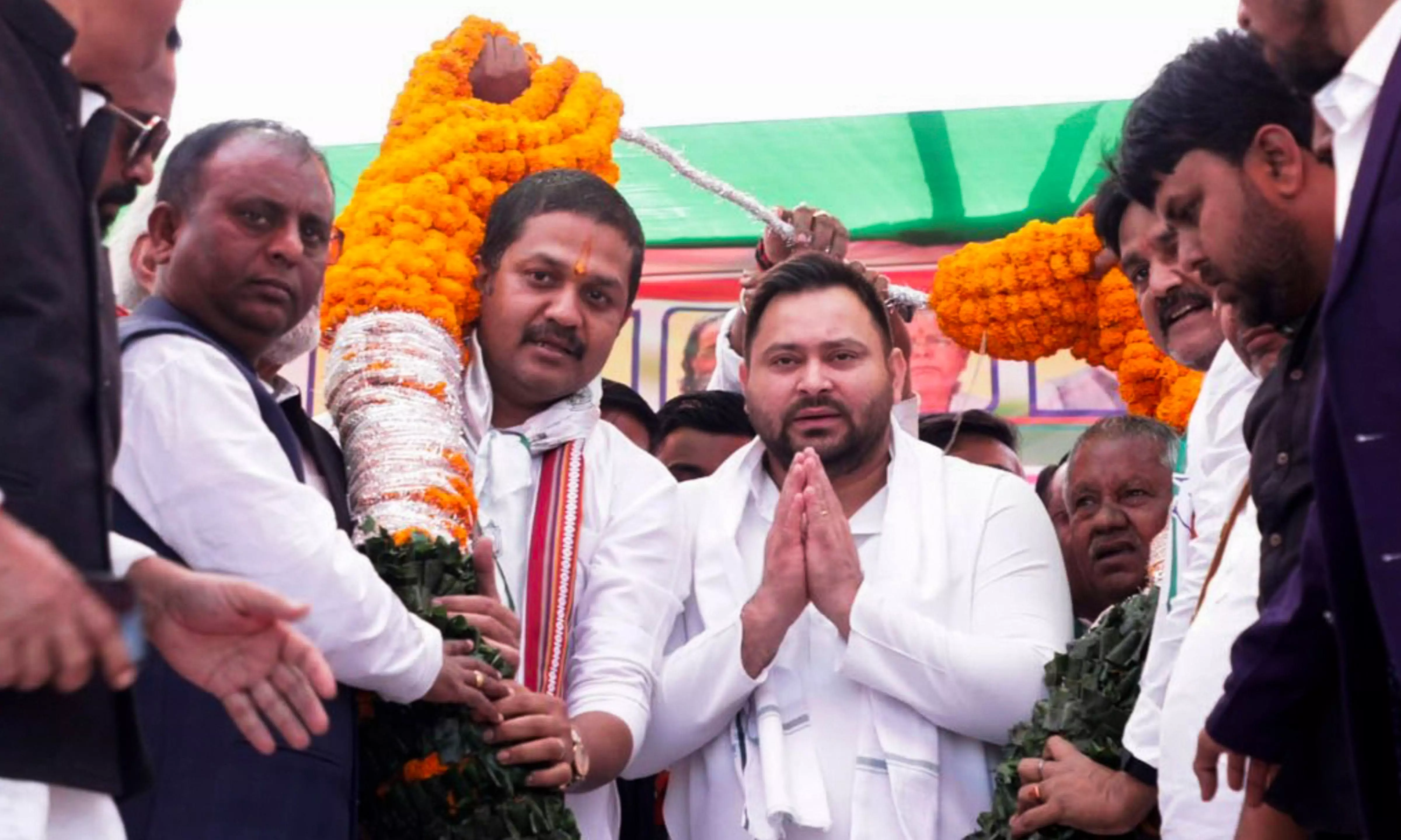 RJD surprise element in Jharkhand polls, party candidates leading in 5 of 6 assembly seats