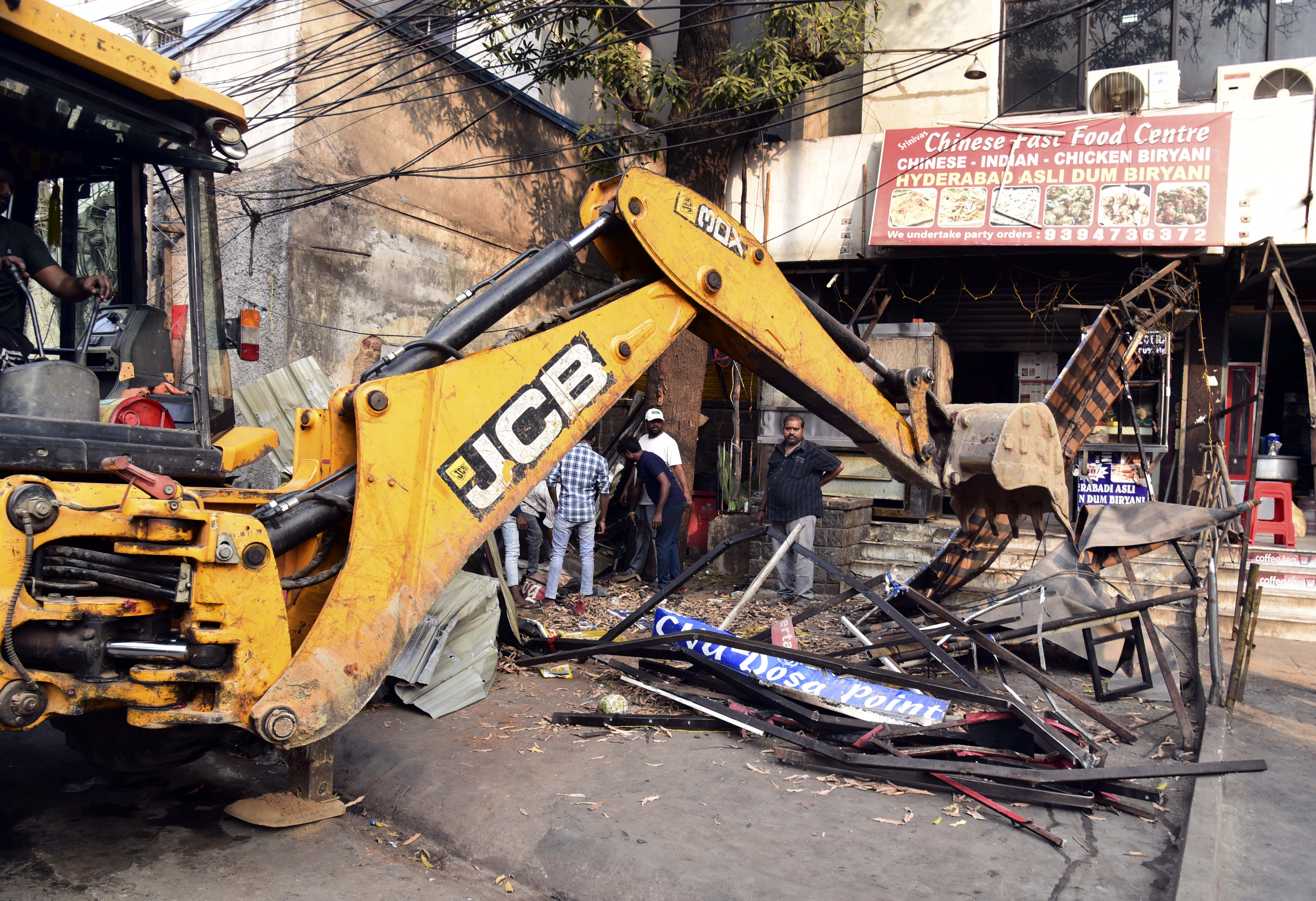 GHMC and SCB Clear Footpath Encroachments in West Marredpally