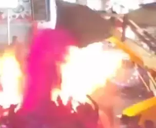 Fire erupts during Maharashtra victory celebrations; one injured