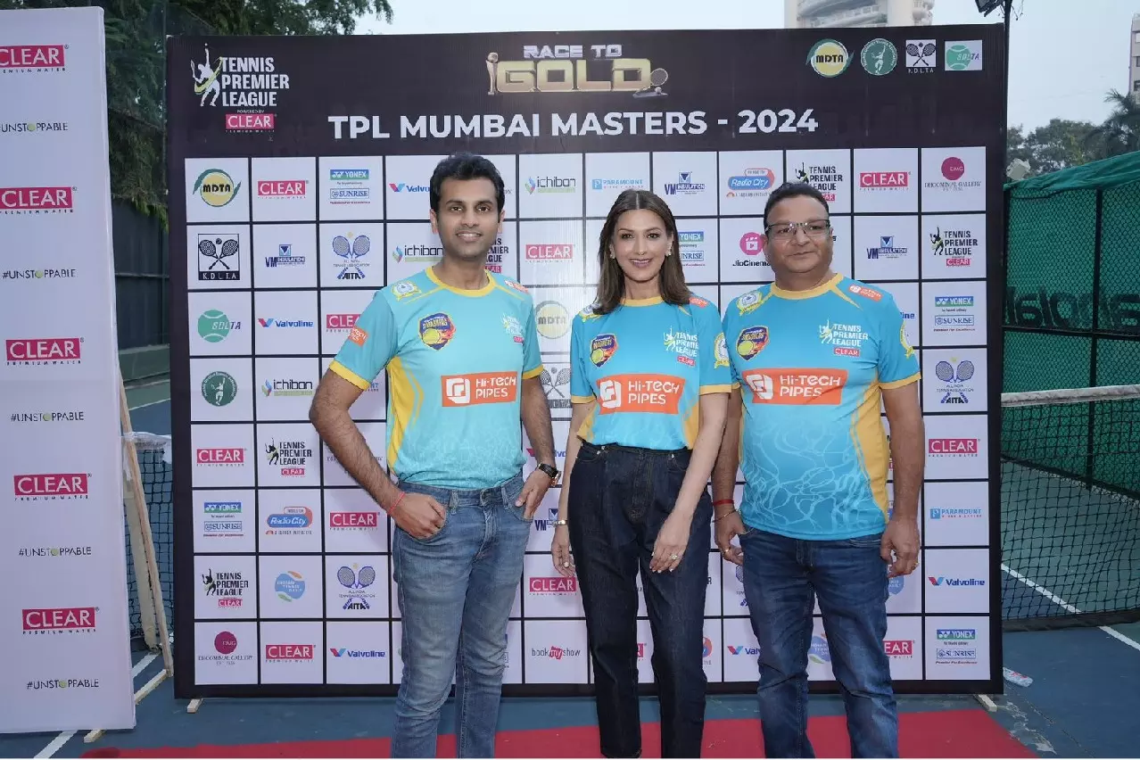 Chennai Smashers Join TPL Season 6 with Star Co-Owner Sonali Bendre!