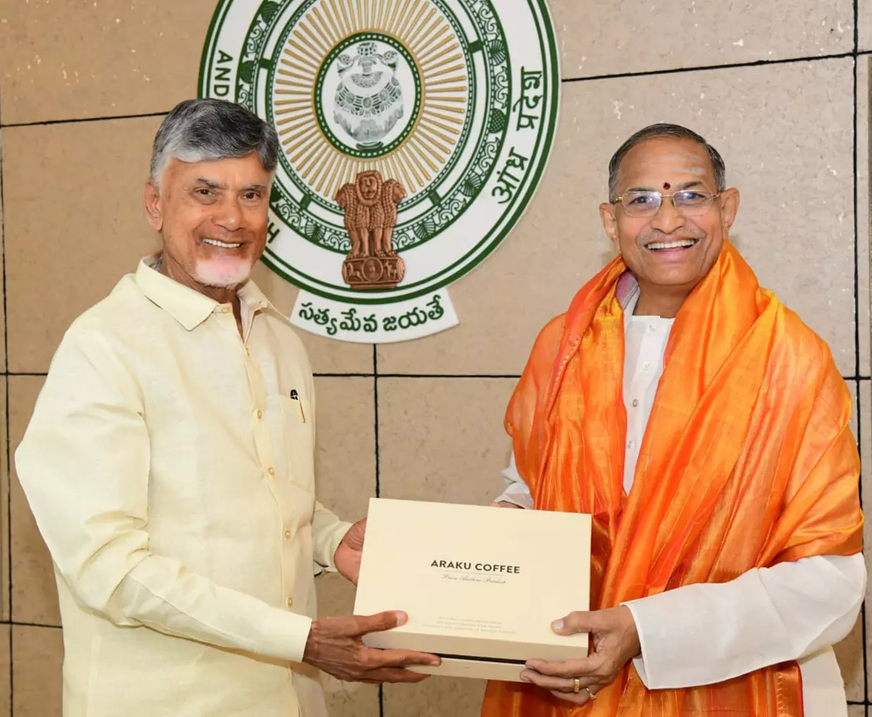 CM Naidu urges Chaganti to imbibe moral values among students, youth