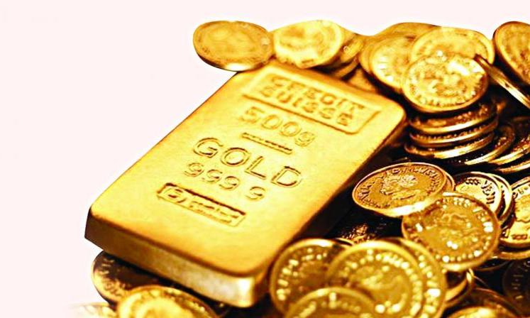 Gold glitter makes Indian households $400 billion richer in one year