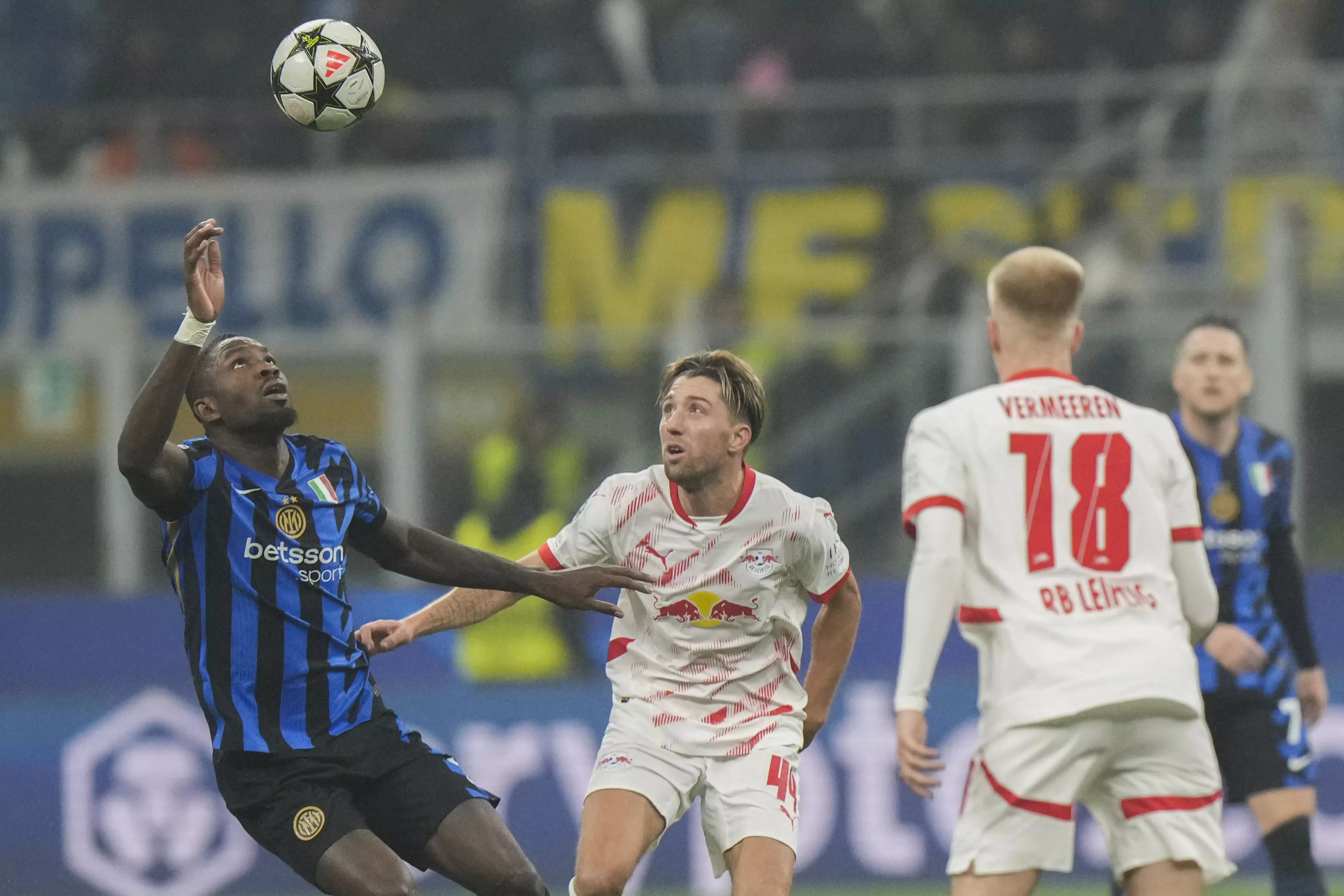 Inter take Champions League lead with narrow win over Leipzig