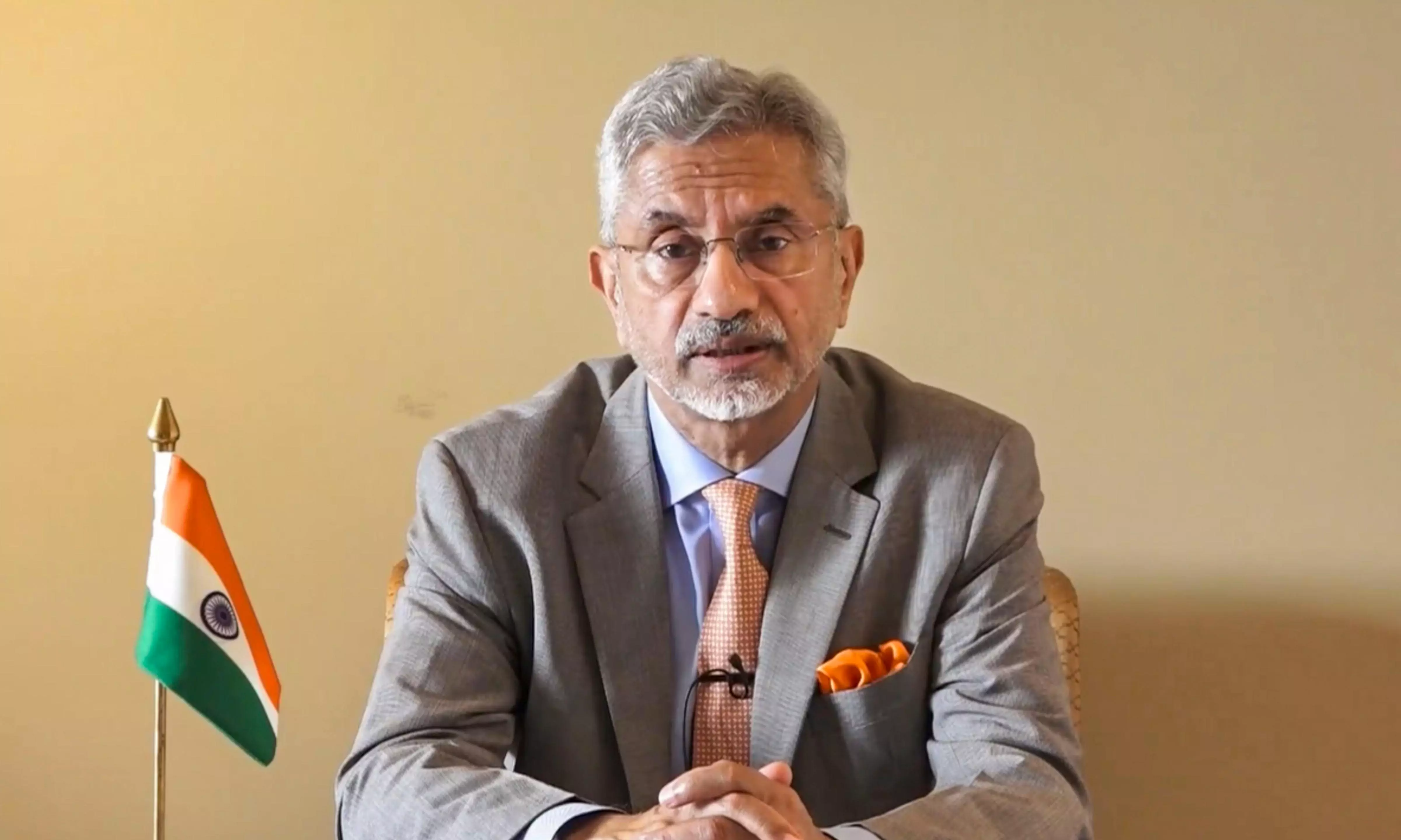 Jaishankar Briefs Modi on Bangladesh Issue