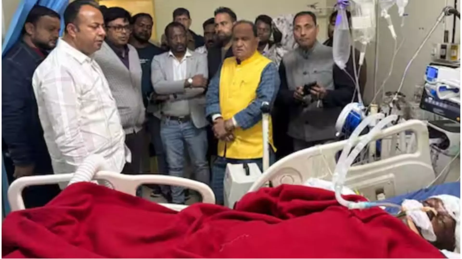 Birsa Mundas descendant injured in road accident, dies