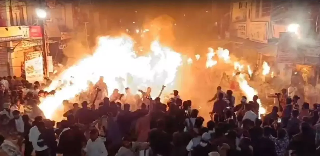 30 Injured in Torch Procession Accident in MP