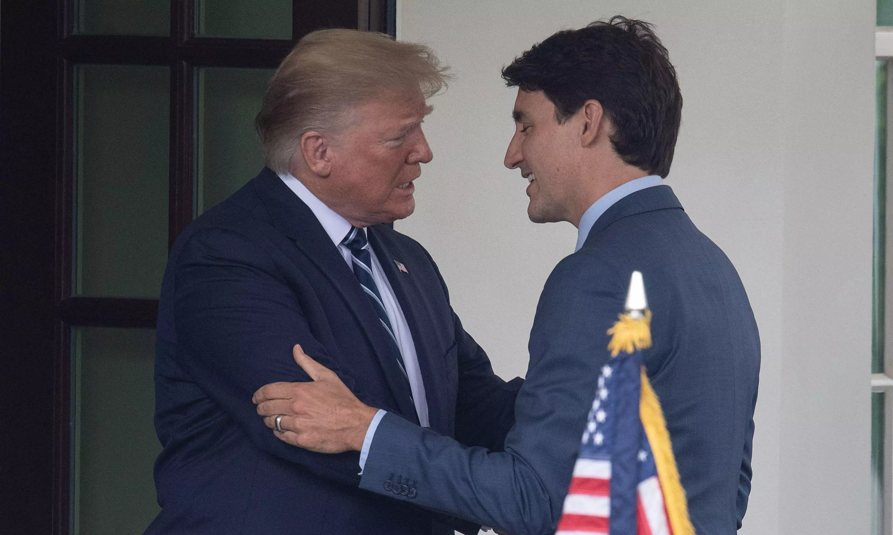 Trudeau in Florida to meet Trump as tariff threats loom