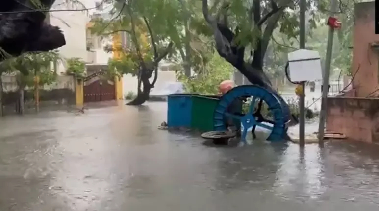 Floods Hit Villupuram, Rail Services Suspended as Water Crosses Danger Mark