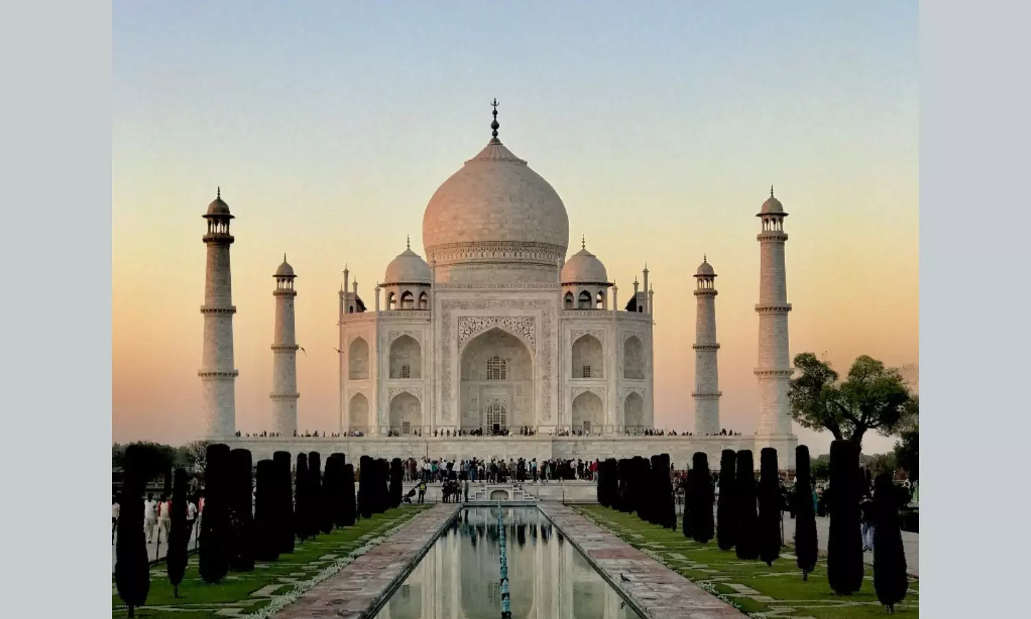 Taj Mahal gets bomb threat; turns out to be hoax