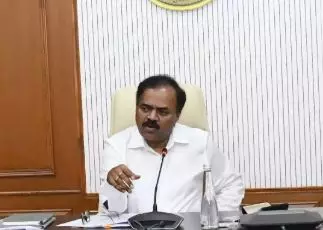 IAS officer Dana Kishore gets FAC of Principal Secretary to Telangana Governor