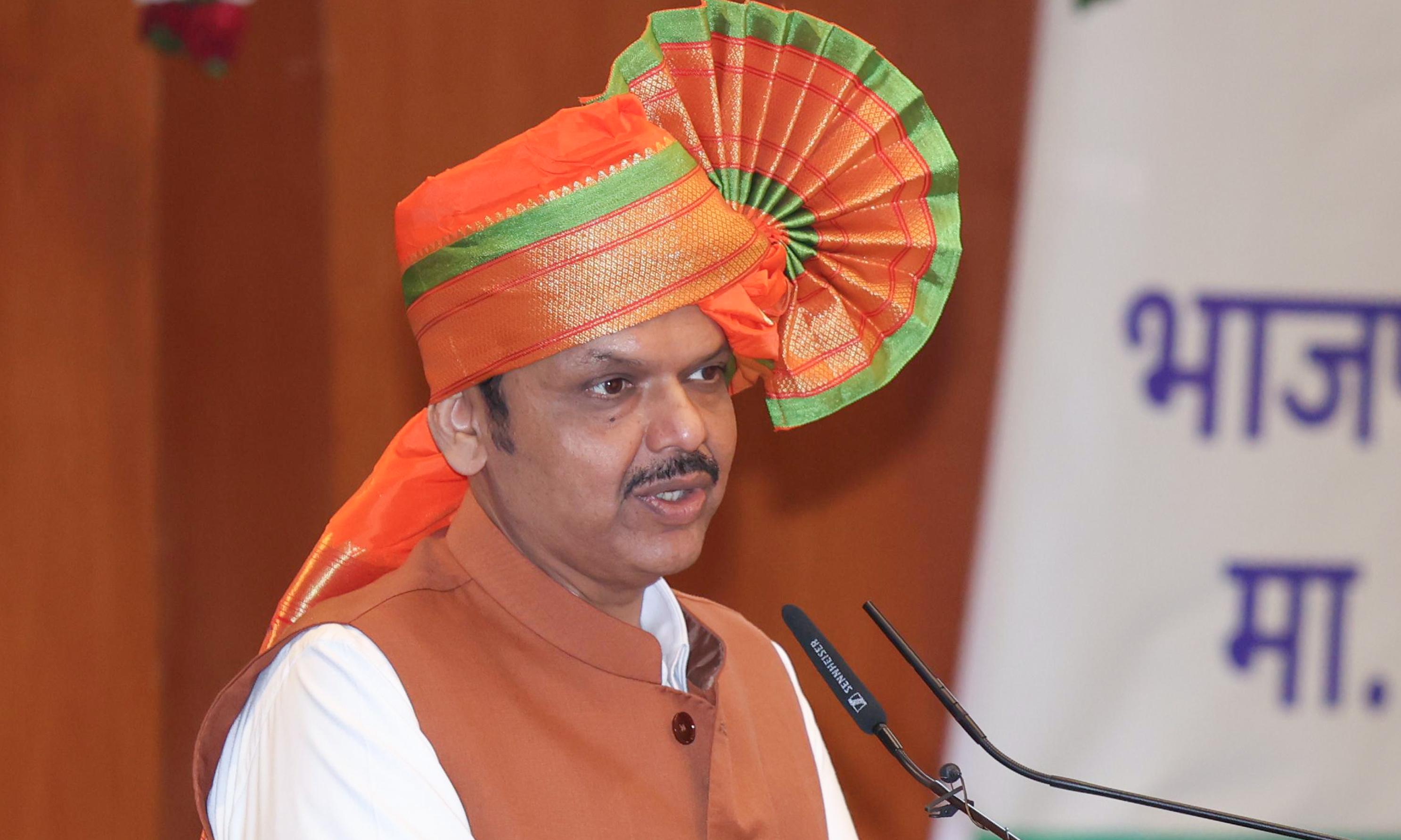 UBT Sena to Protest Against Fadnavis’s Swearing in