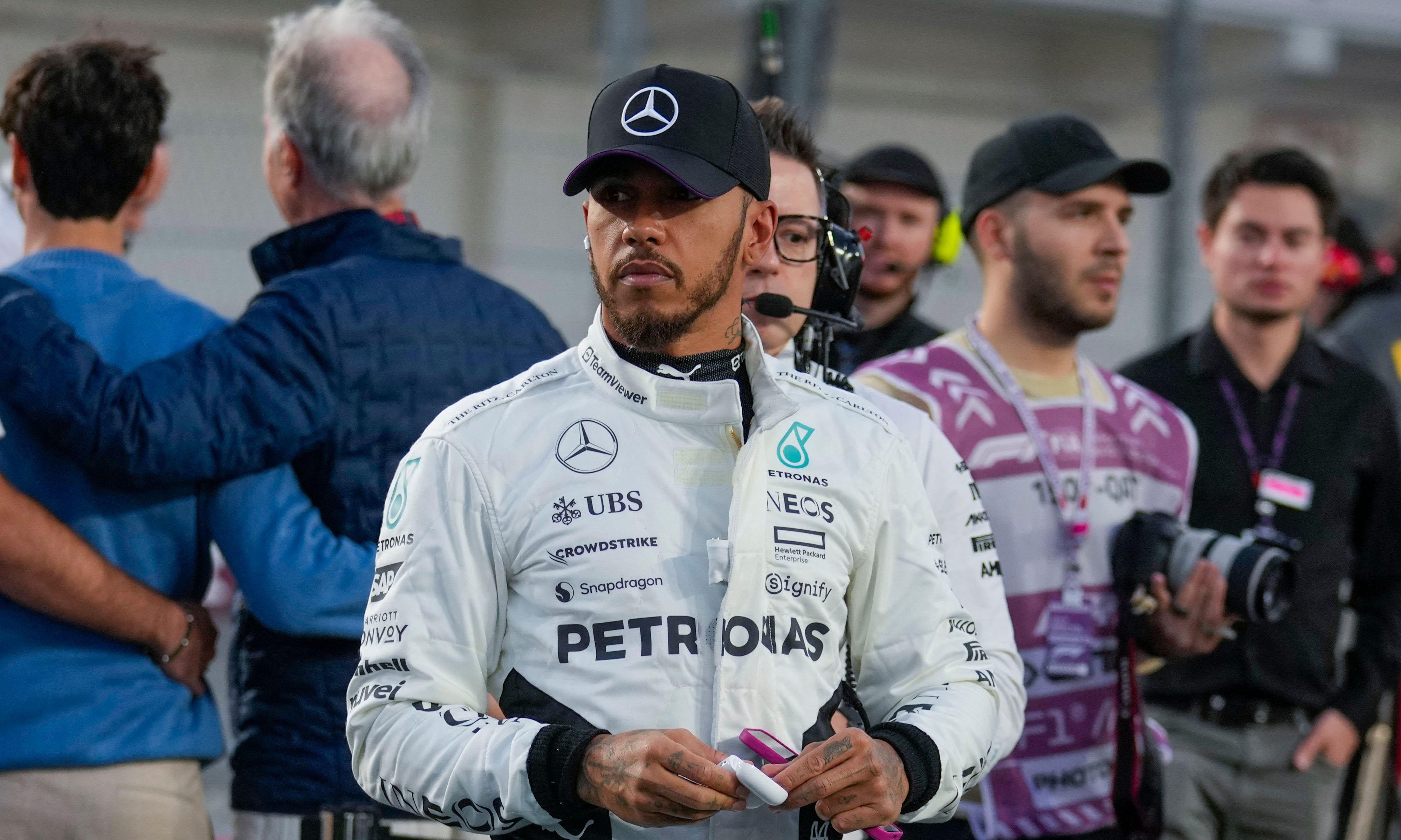 Lewis Hamilton bids farewell to Mercedes as Ferrari vie for title