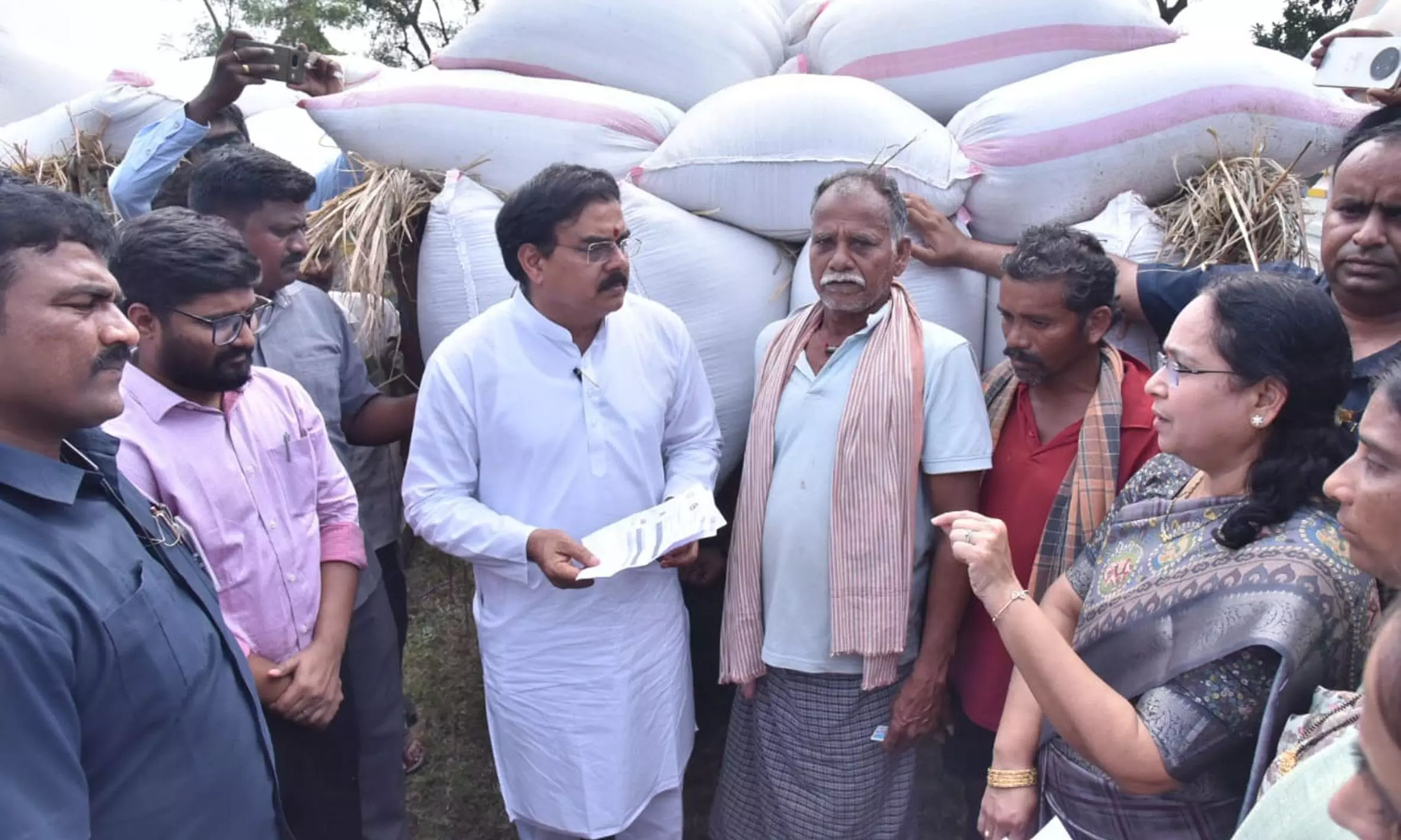 483 tonnes PDS rice seized in Vizag