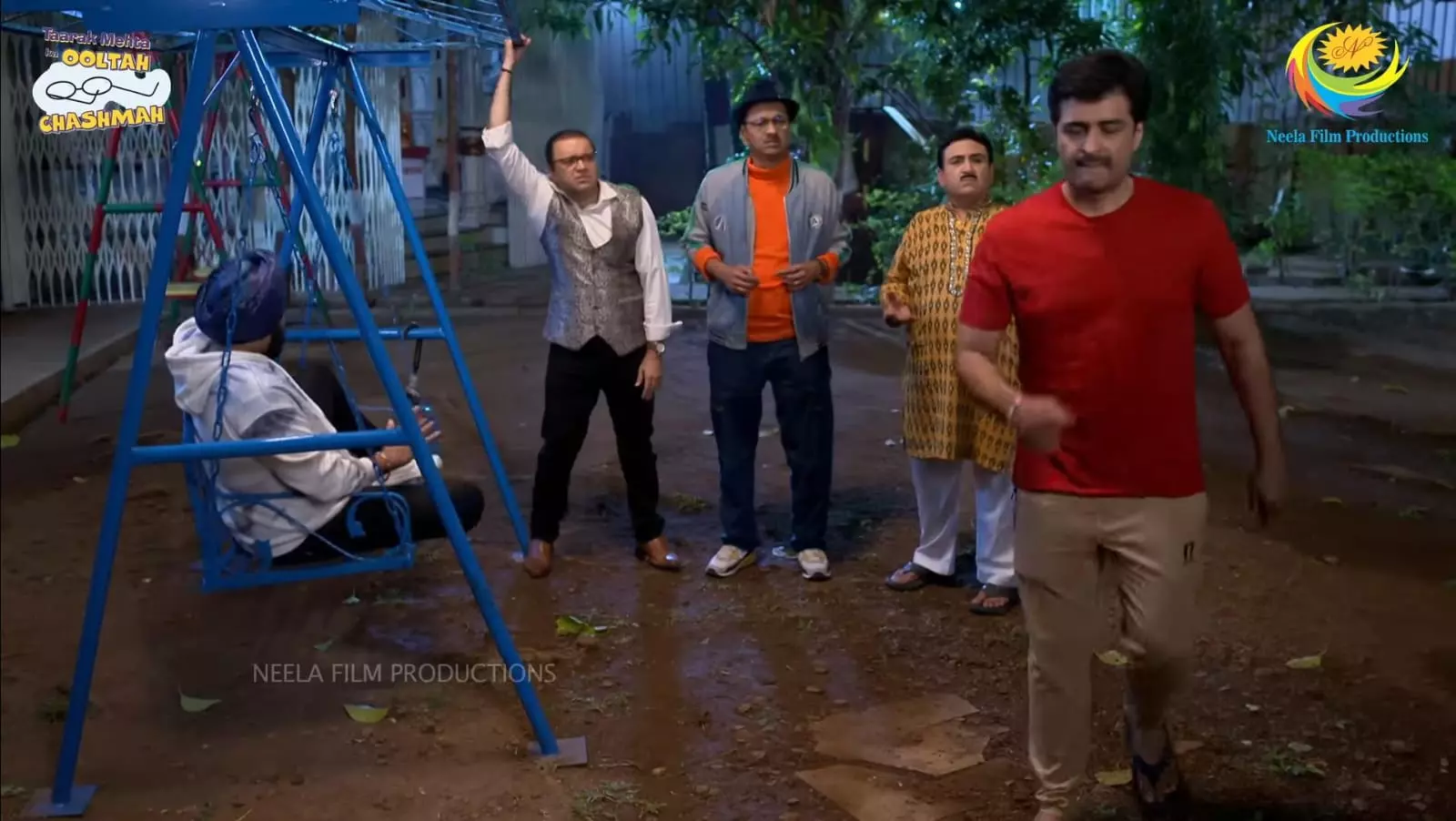 Sneak Peek of Today’s Episode of TMKOC- Jethalal and Taarak Team Up for a Hilarious Mission in the Garden!