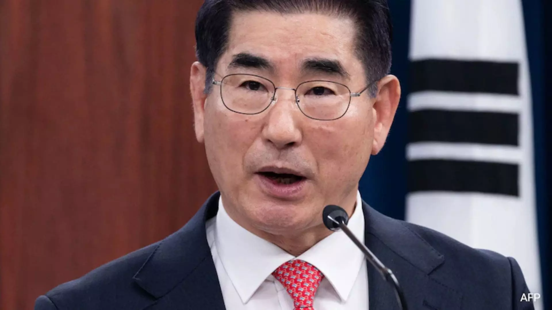 South Korean leader arrested over failed martial law attempts suicide with underwear