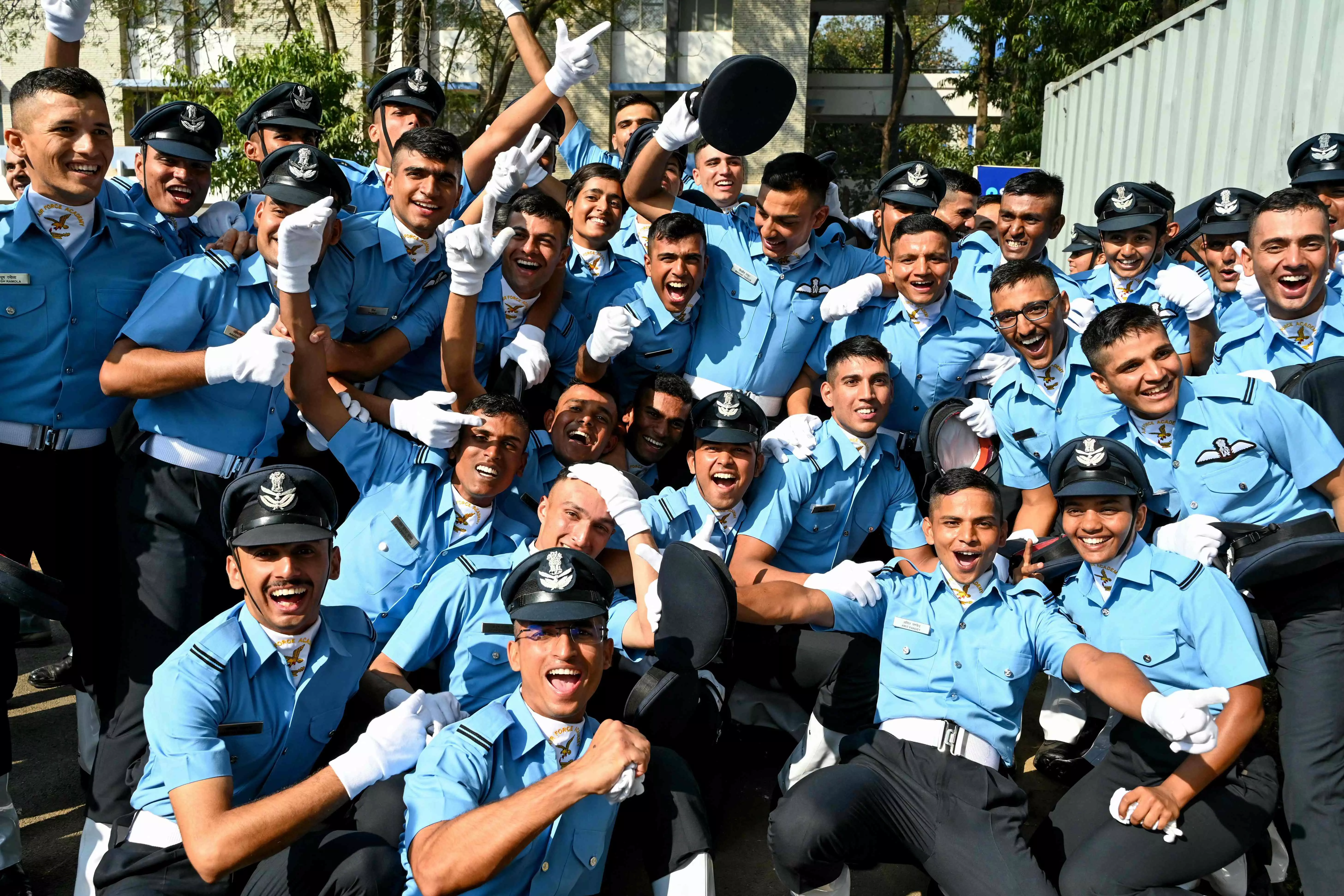 Cadets Honoured in Air Force Graduation Ceremony