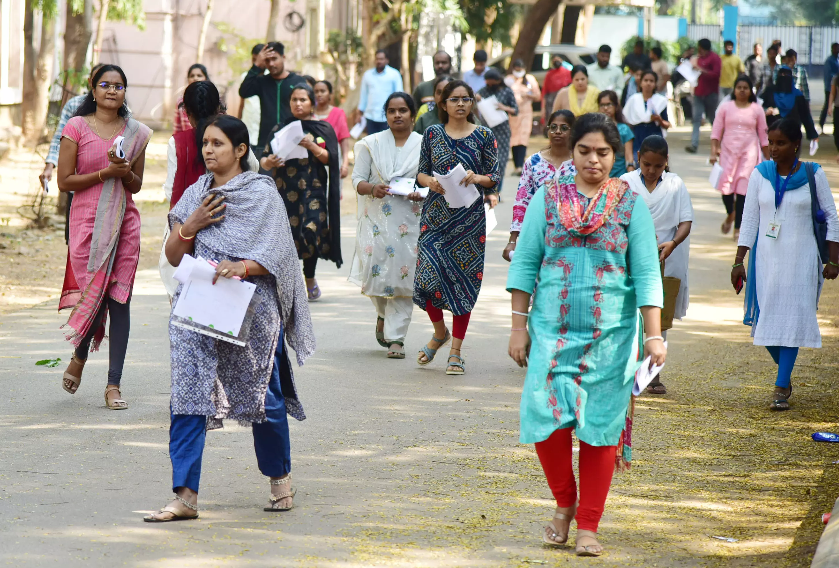 Telangana: Aspirants Fault Low Group-2 Turnout Due to Delays