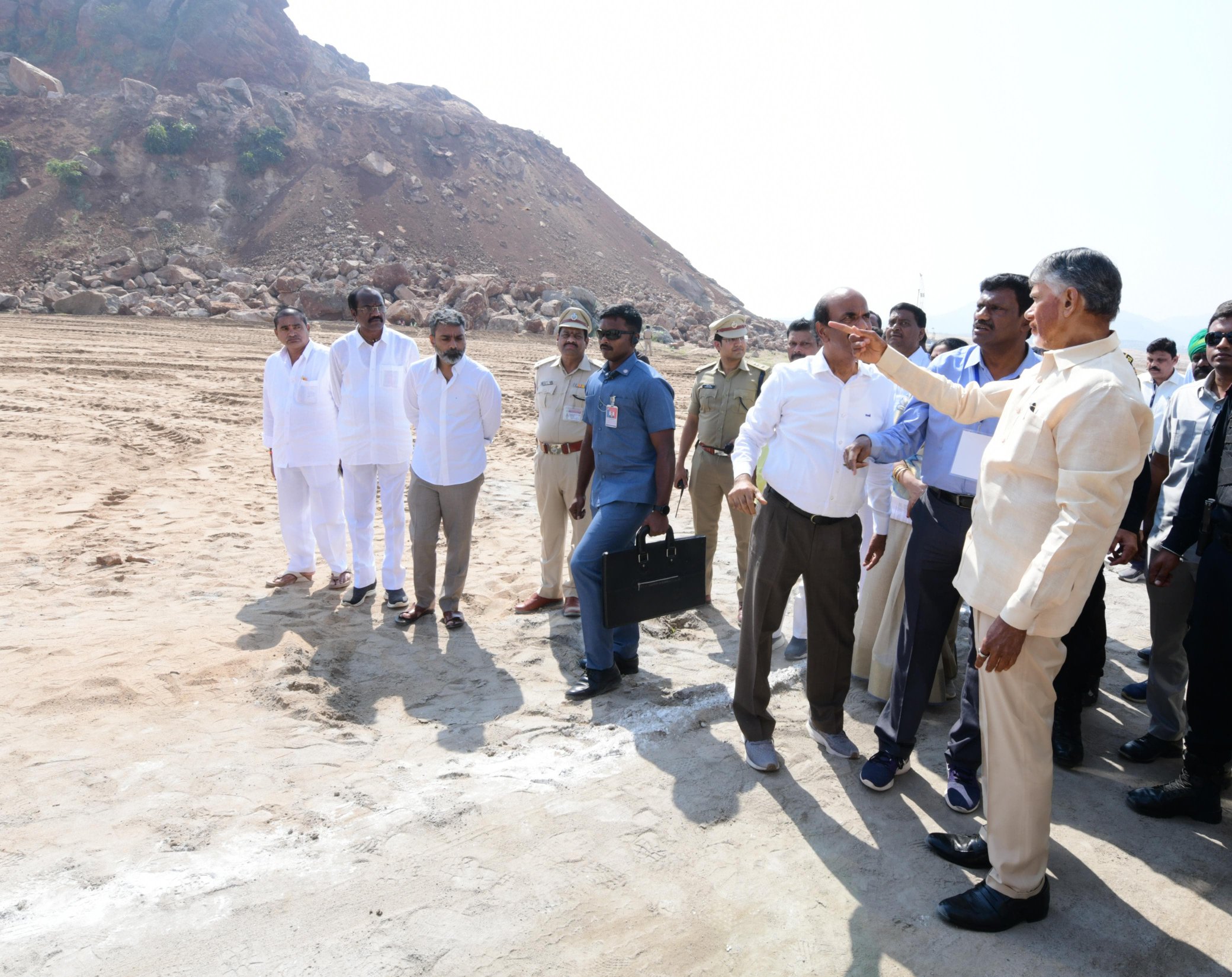 Naidu Calls for Completion of Polavaram by Oct 2026