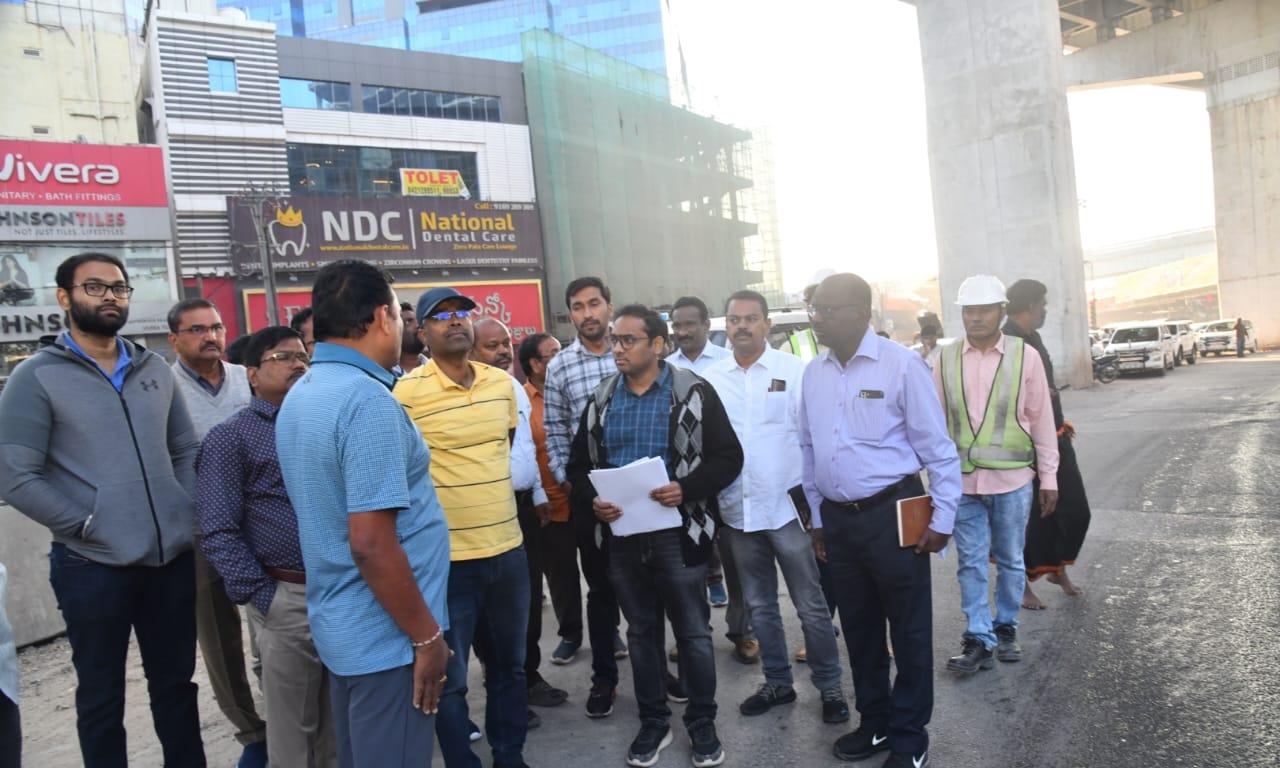 Speed Up Gachibowli Flyover Works: Commissioner Ilambarithi