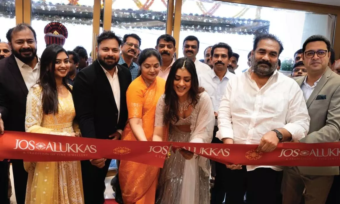 Jos Alukkas launches 60th showroom in Nellore