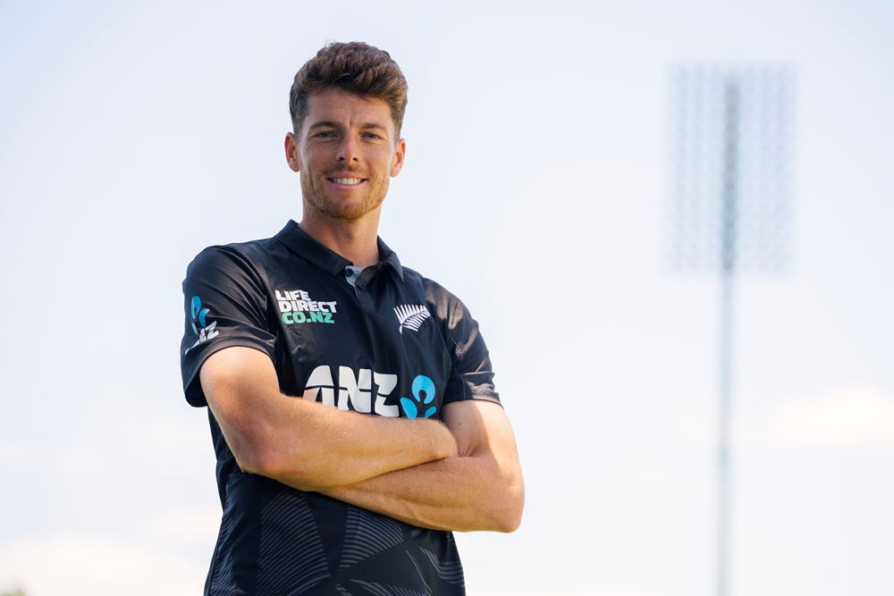 Santner replaces Williamson as New Zealand white-ball skipper