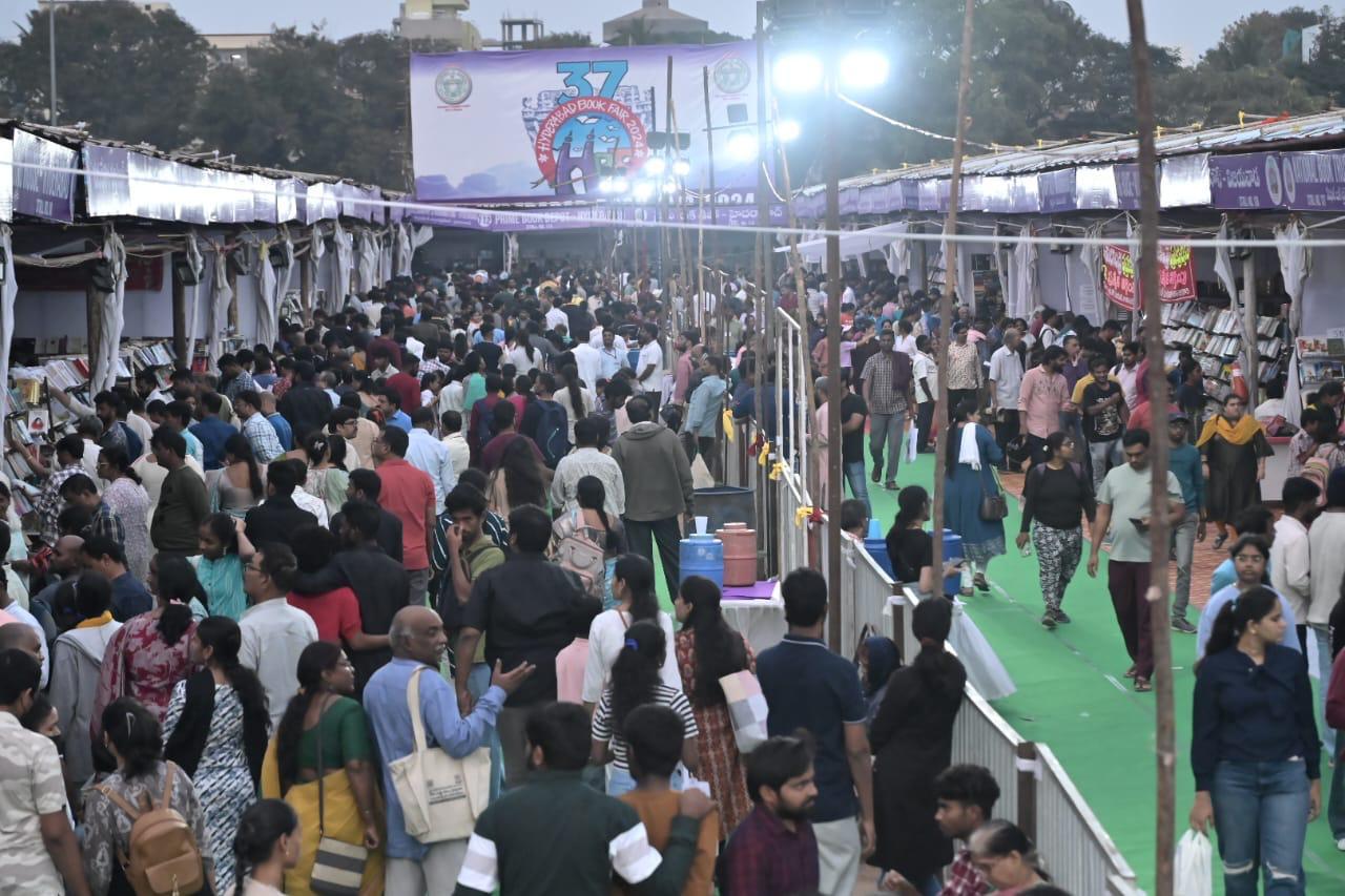 Hyderabad Book Fair Draws Record 90,000 Visitors on Sunday