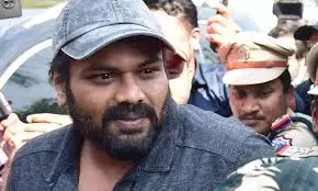 Manchu Manoj files fresh plaint on brother Vishnu