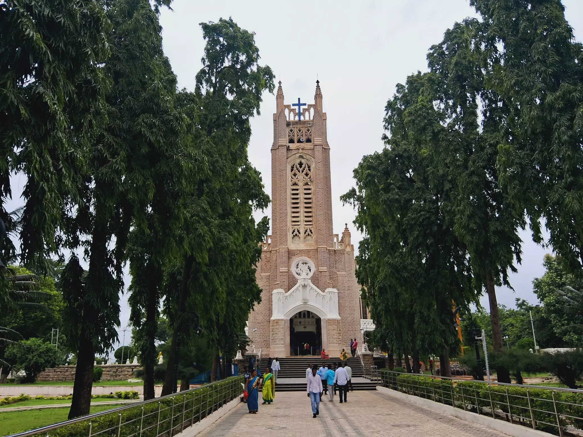 CM to visit Medak cathedral, Edupayala temple today