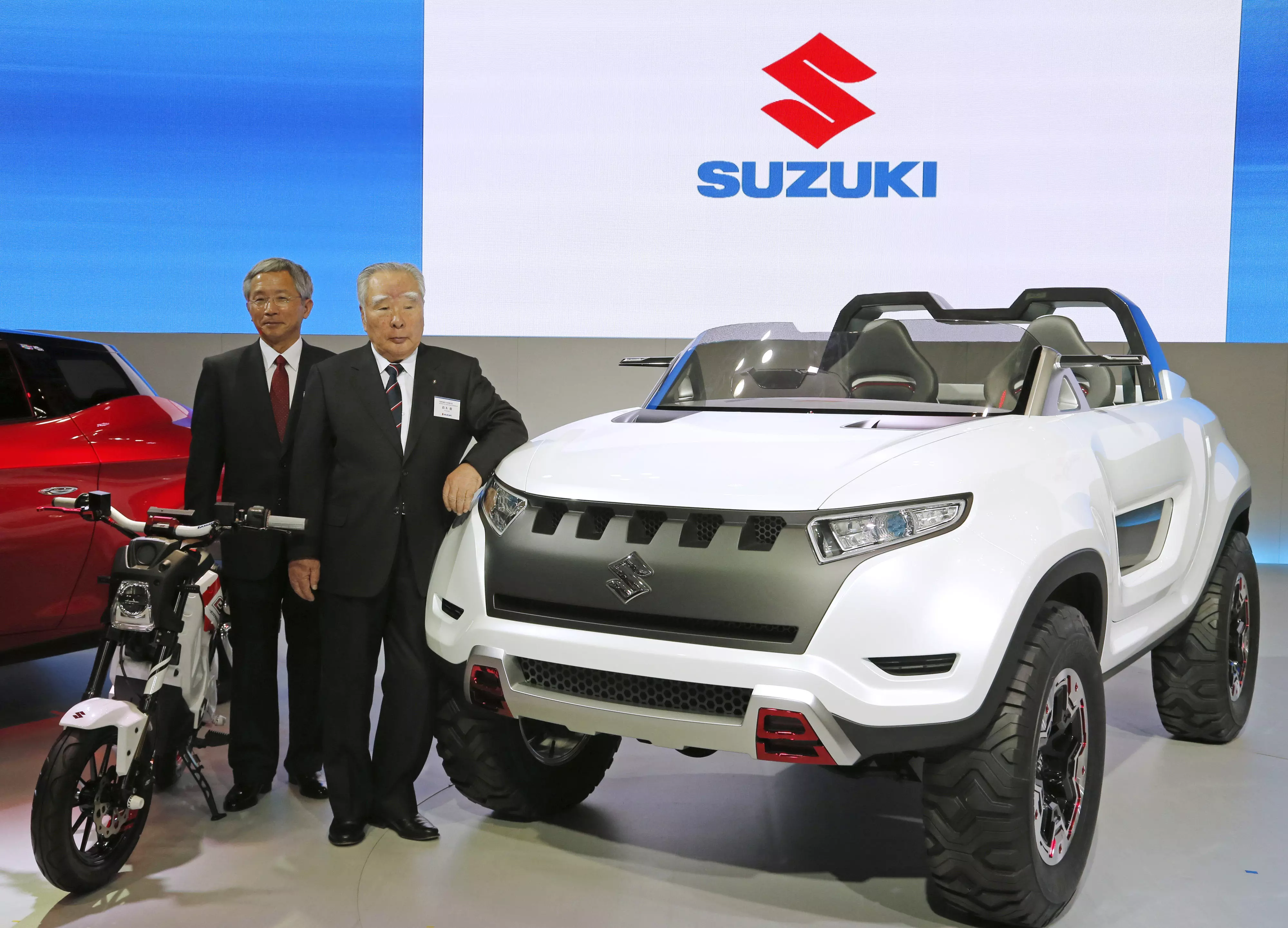 Osamu Suzuki, longtime chair of Japans Suzuki, dies aged 94