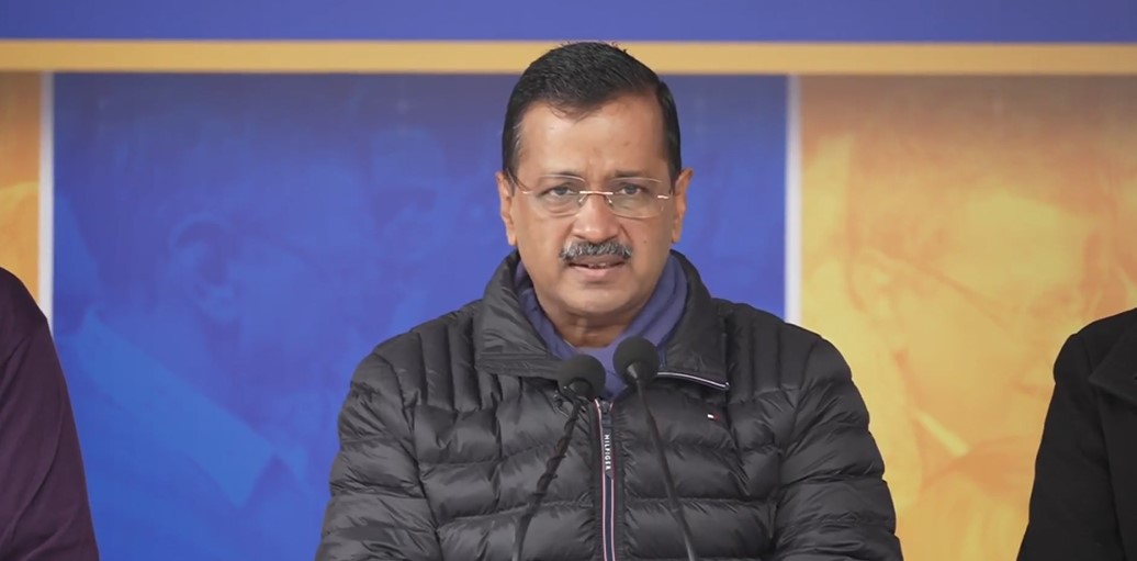 Kejriwal announces Rs 18,000 monthly honorarium scheme for pandits, pujaris