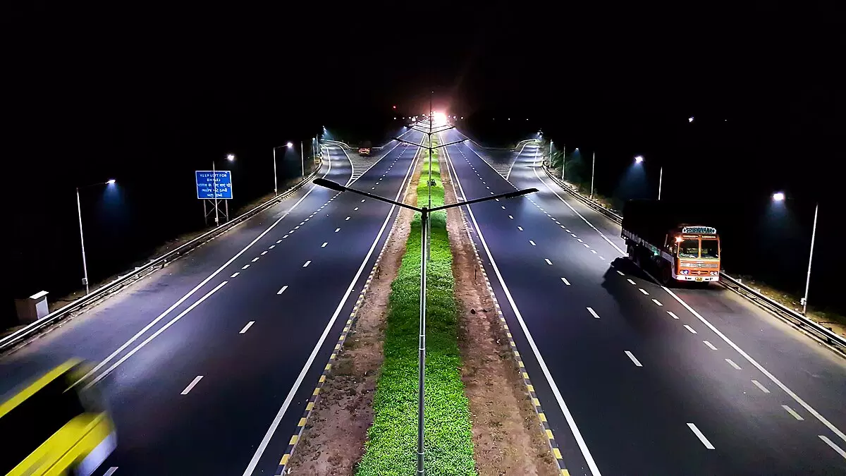 Centre Sanctions Rs 963.93 Crore for 6-Lane Highway in AP