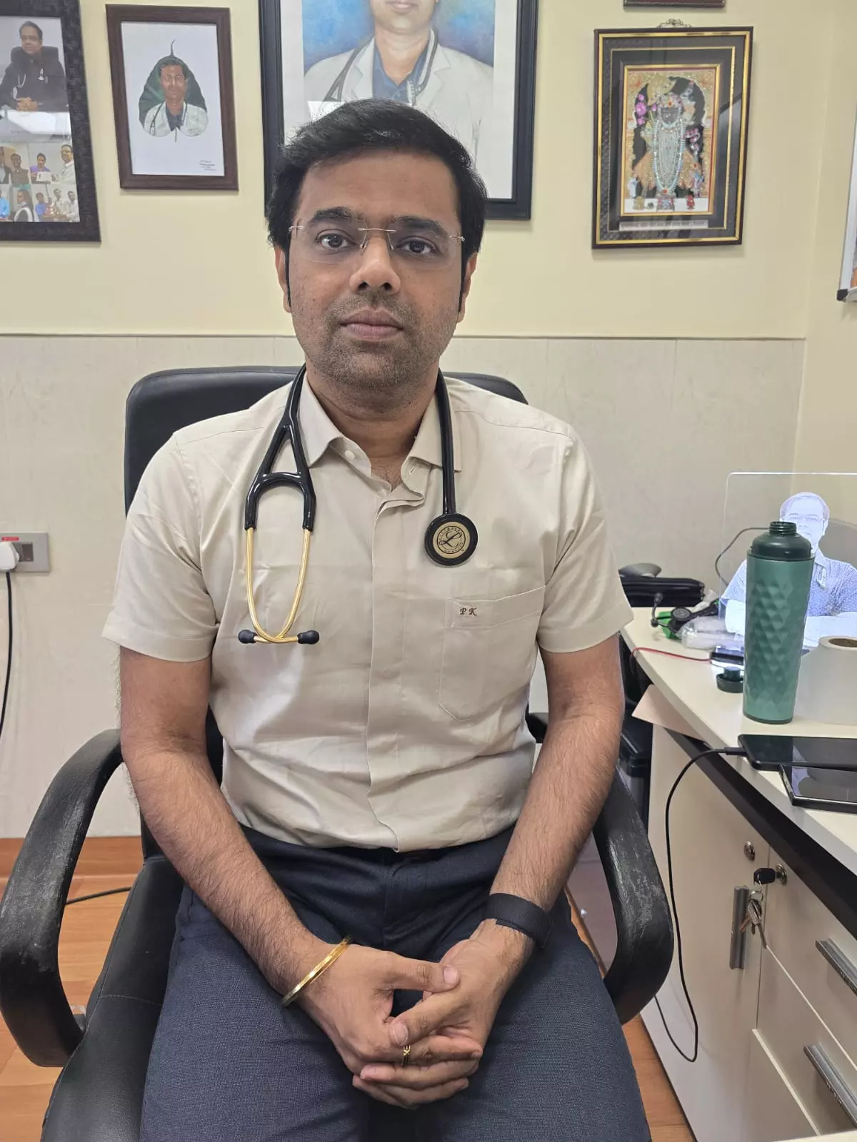 Praveen Kulkarni, Senior Consultant & Internal Medicine Specialist at KIMS Hospital