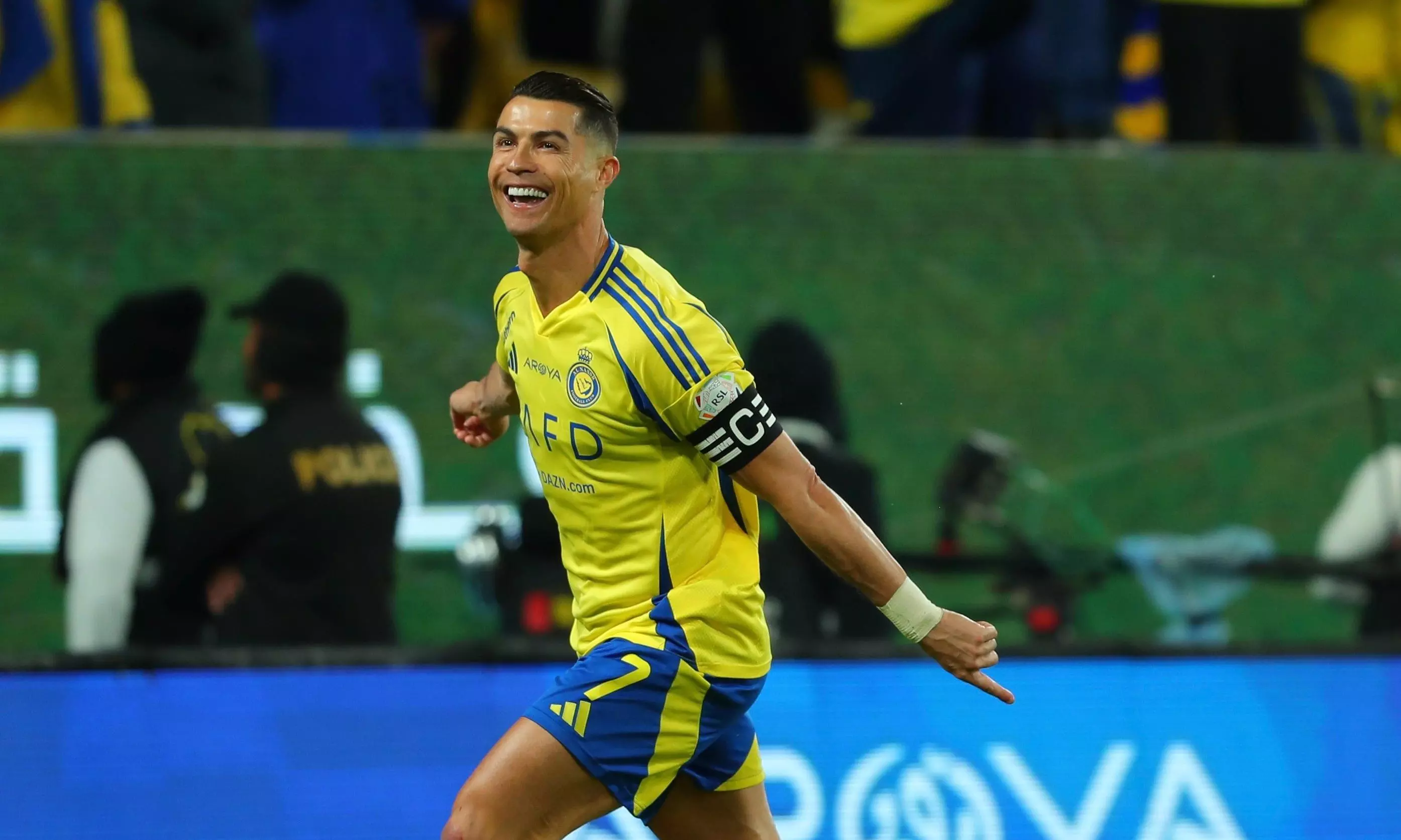 Ronaldo penalty and Mane double propel Al-Nassr to 3-1 victory