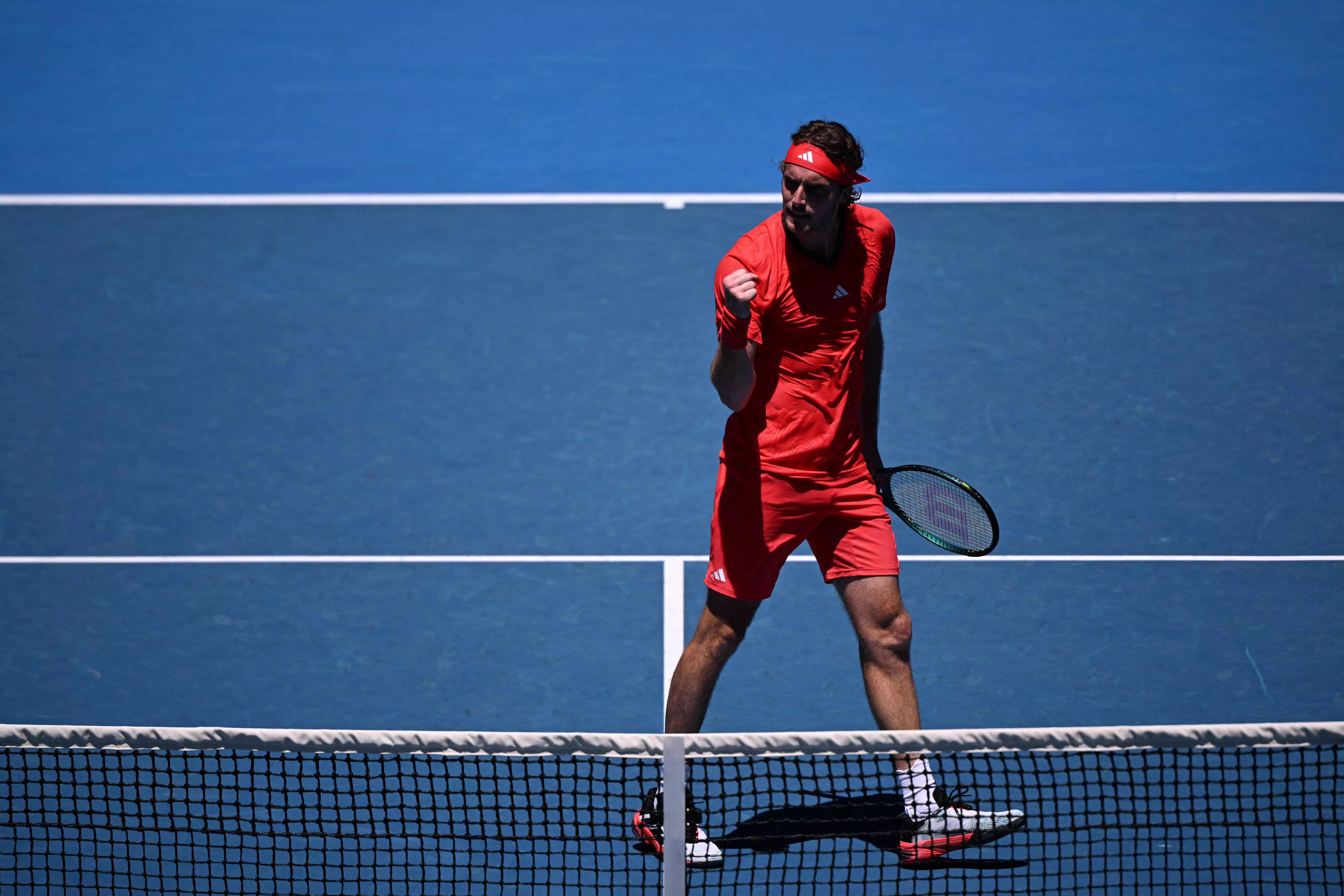 Alex Michelsen upsets Tsitsipas at the Australian Open