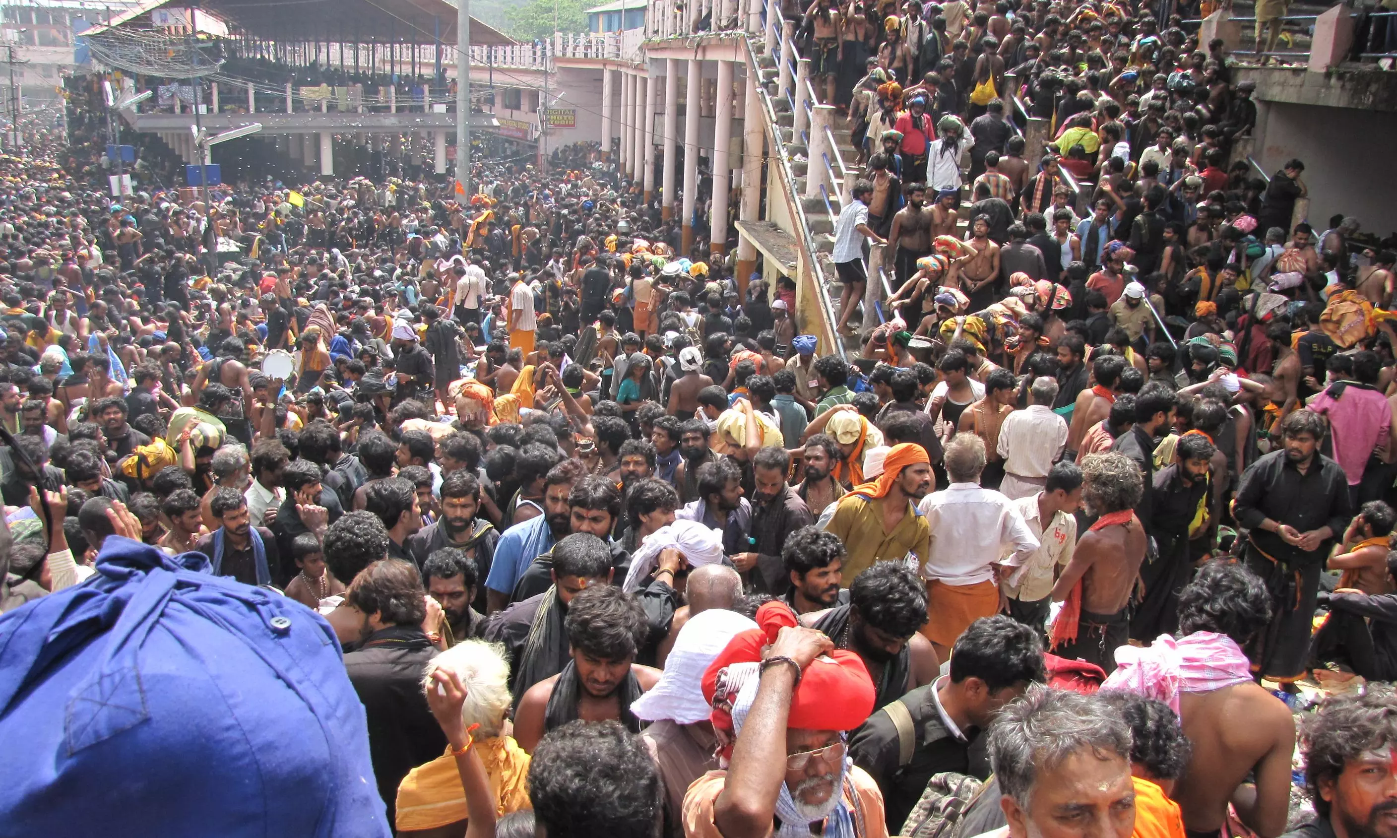 Elaborate Security Arrangements for Makaravilakku Festival at Sabarimala