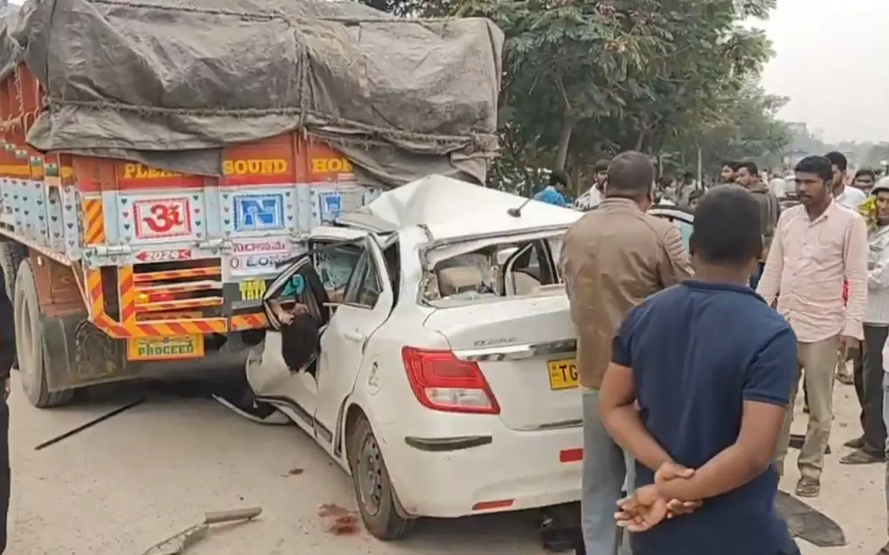 Two Killed, Five Injured in Bhongir Road Accident