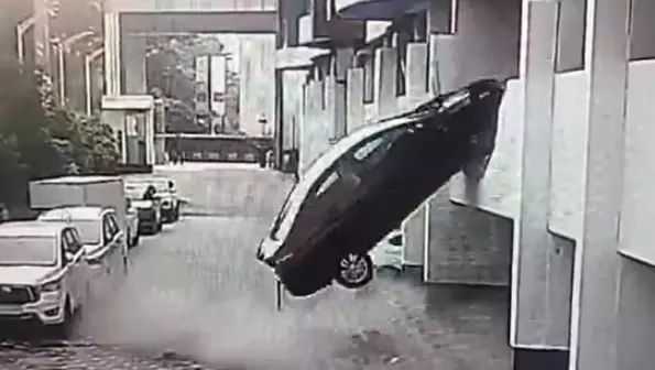 Car falls from first-floor parking in Punes Viman Nagar